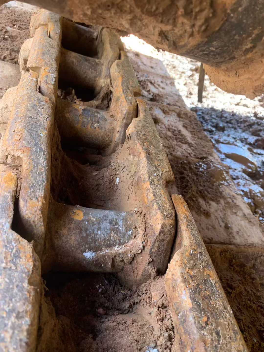 Used Doosan DH220 Excavator 2021 Model / 4