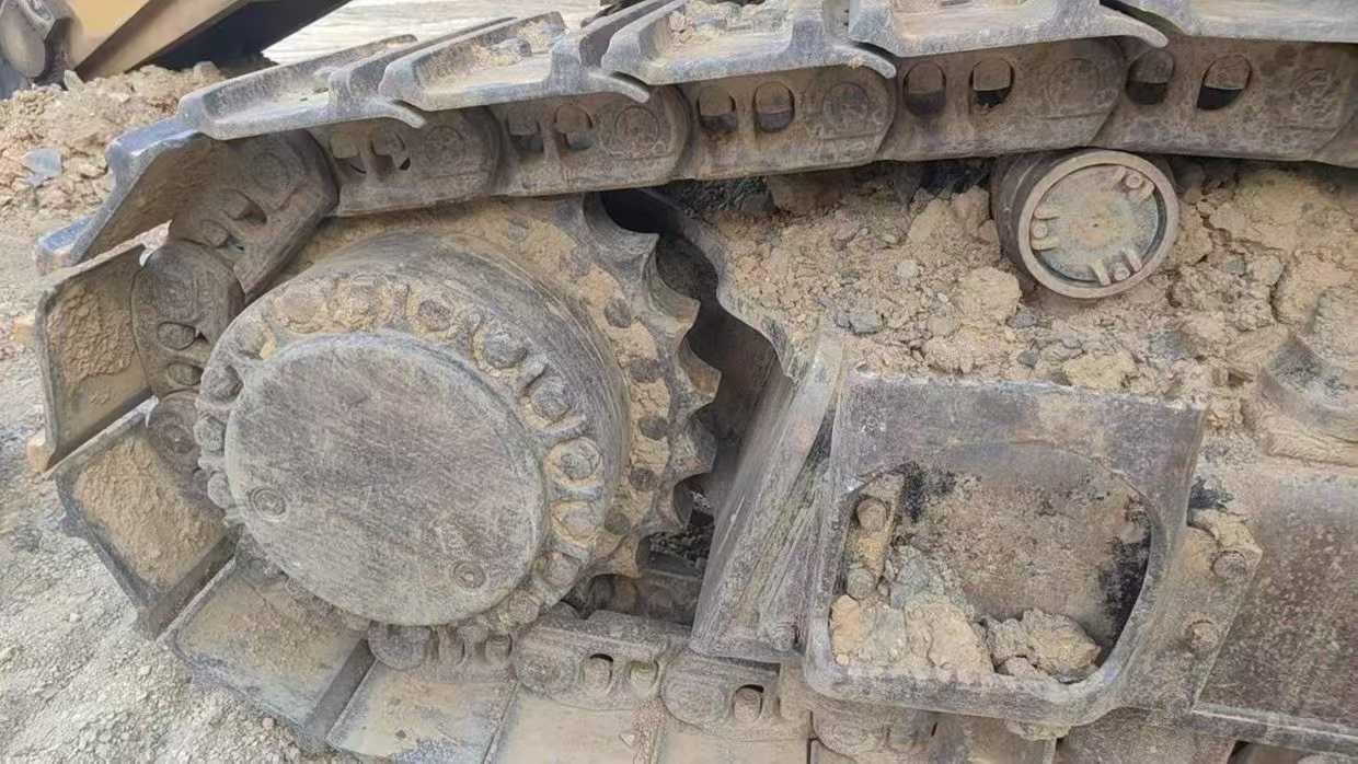 Used Caterpillar 374F Excavator 2017 Model