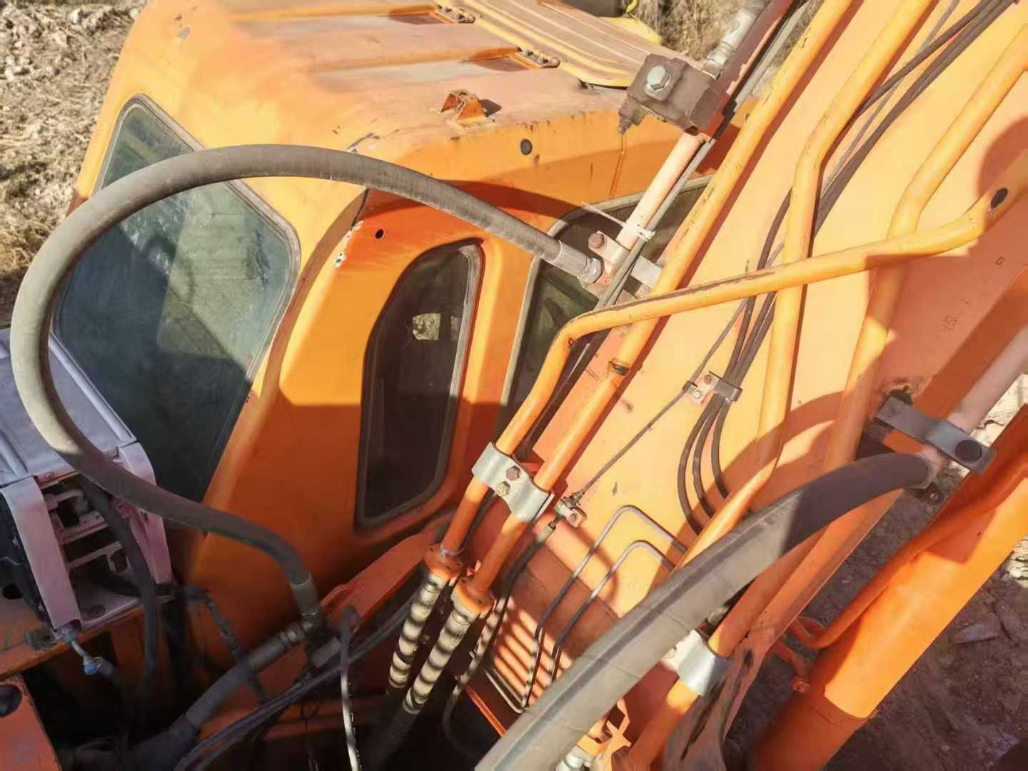 Used Doosan DL300 Excavator 2011 Model / 8