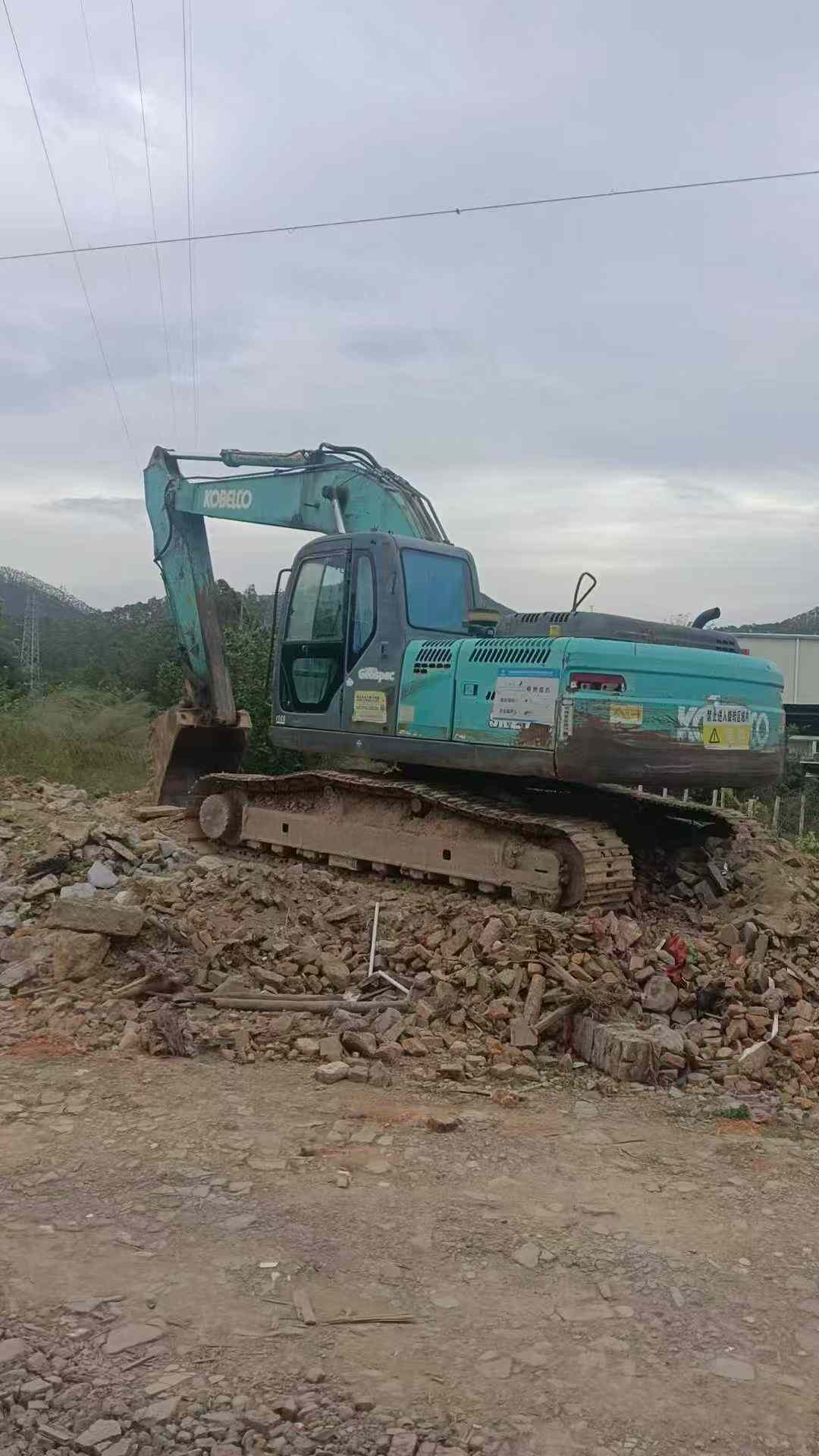 Used Kobelco SK210 Excavator 2011 Model