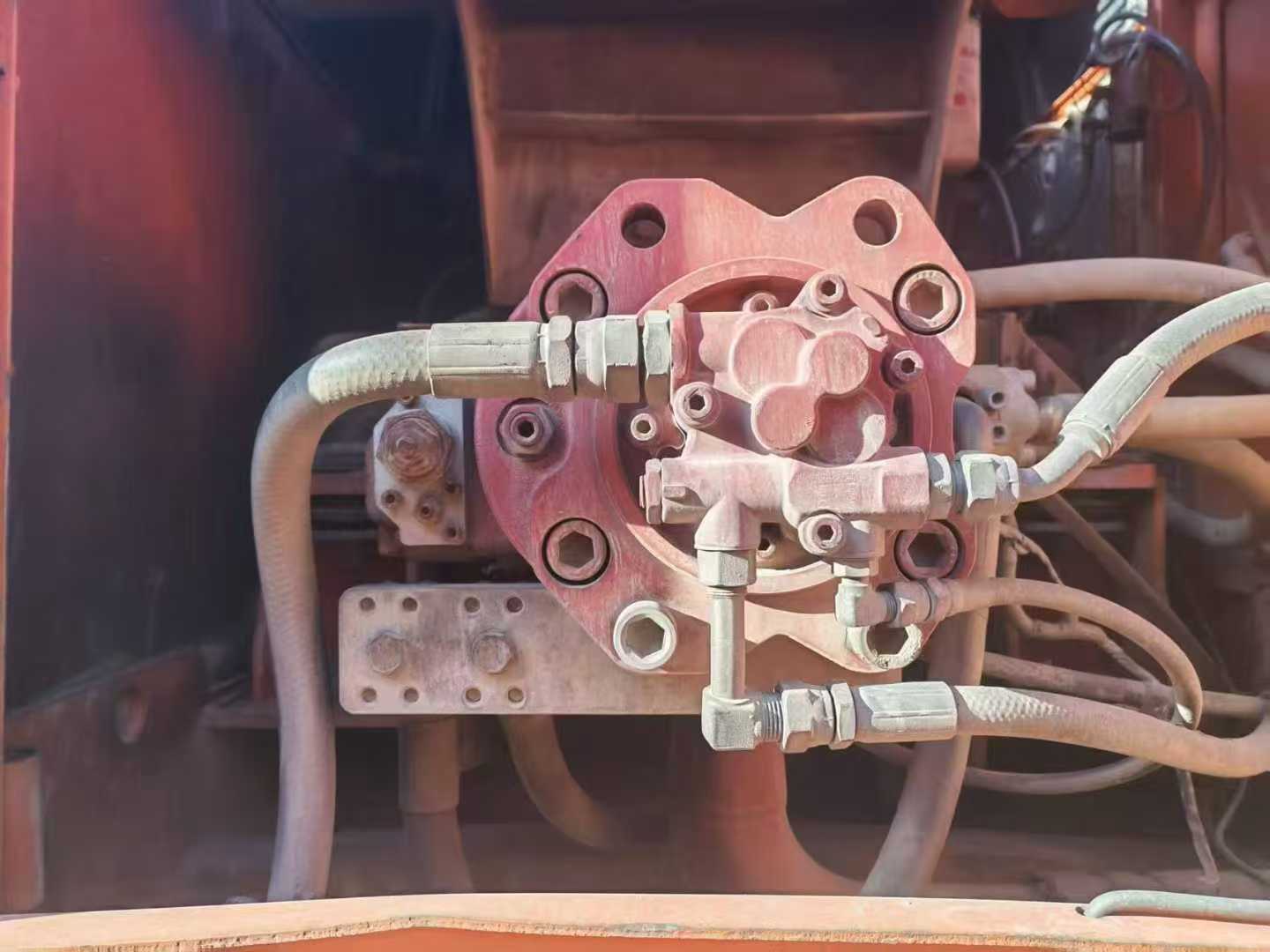 Used Doosan DL300 Excavator 2011 Model / 5