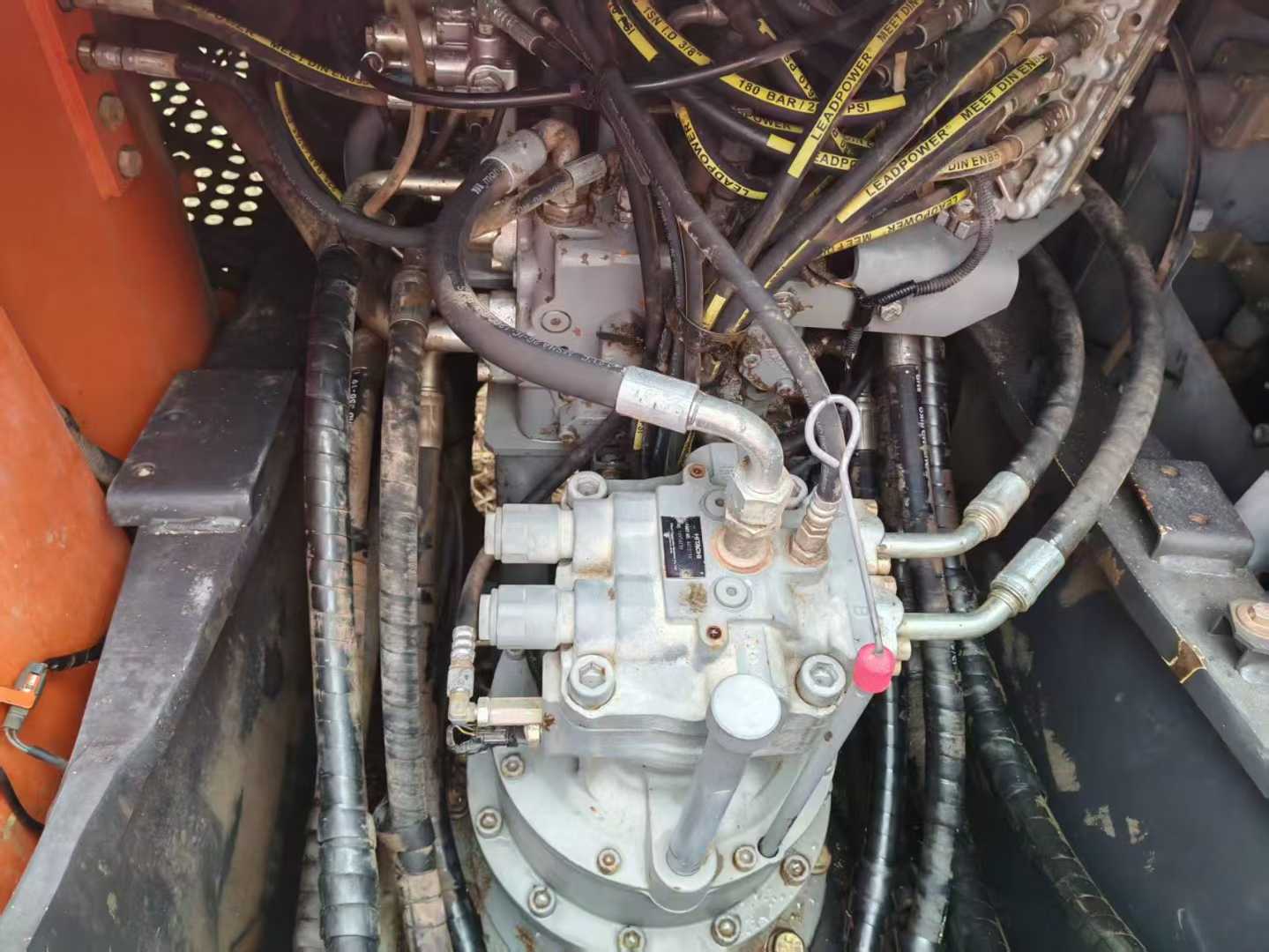 Used Hitachi ZAXIS200 Excavator 2019 Model / 3