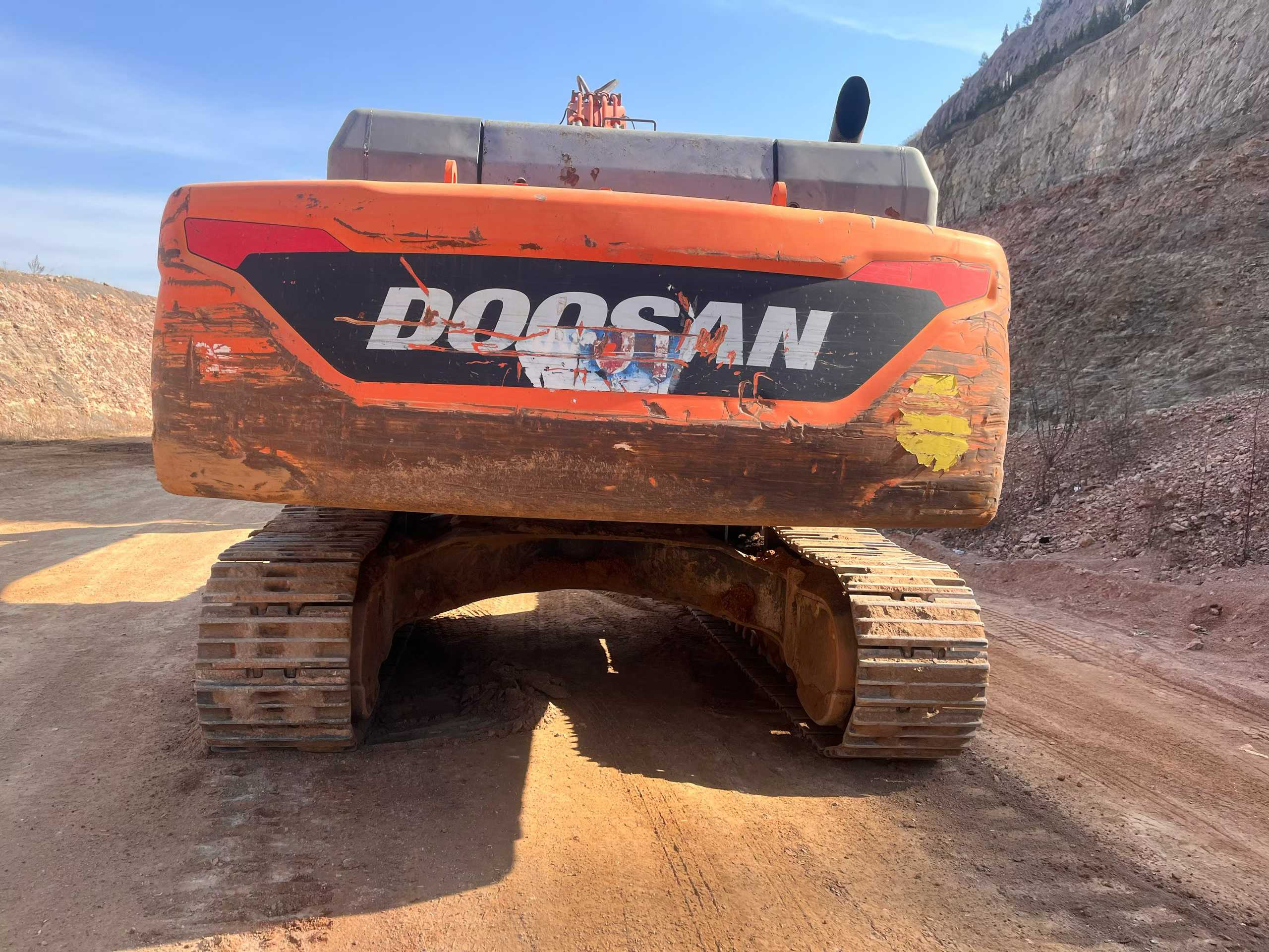 Used Doosan DX80 Excavator 2017 Model / 2