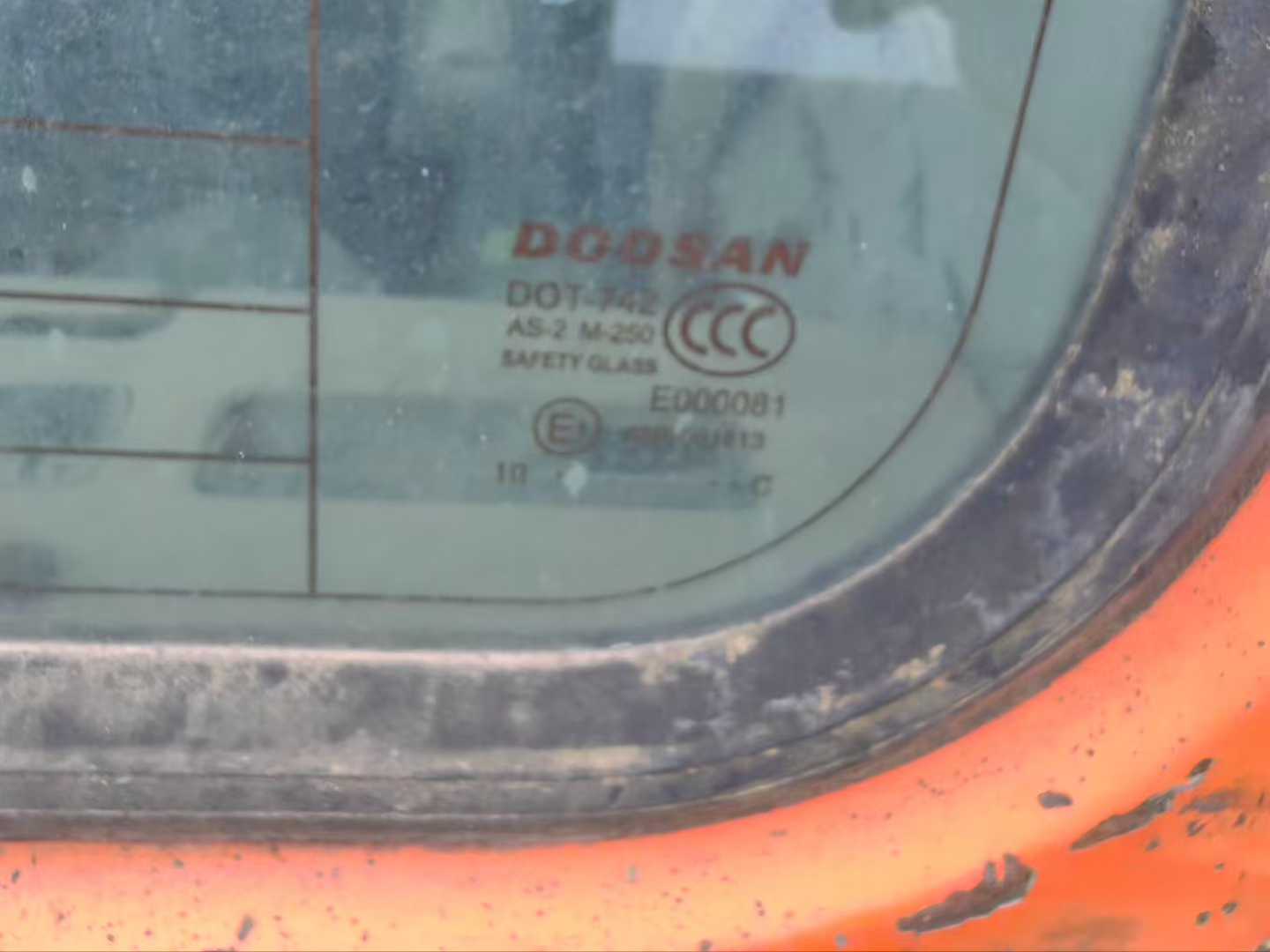 Used Doosan S225 Excavator 2011 Model