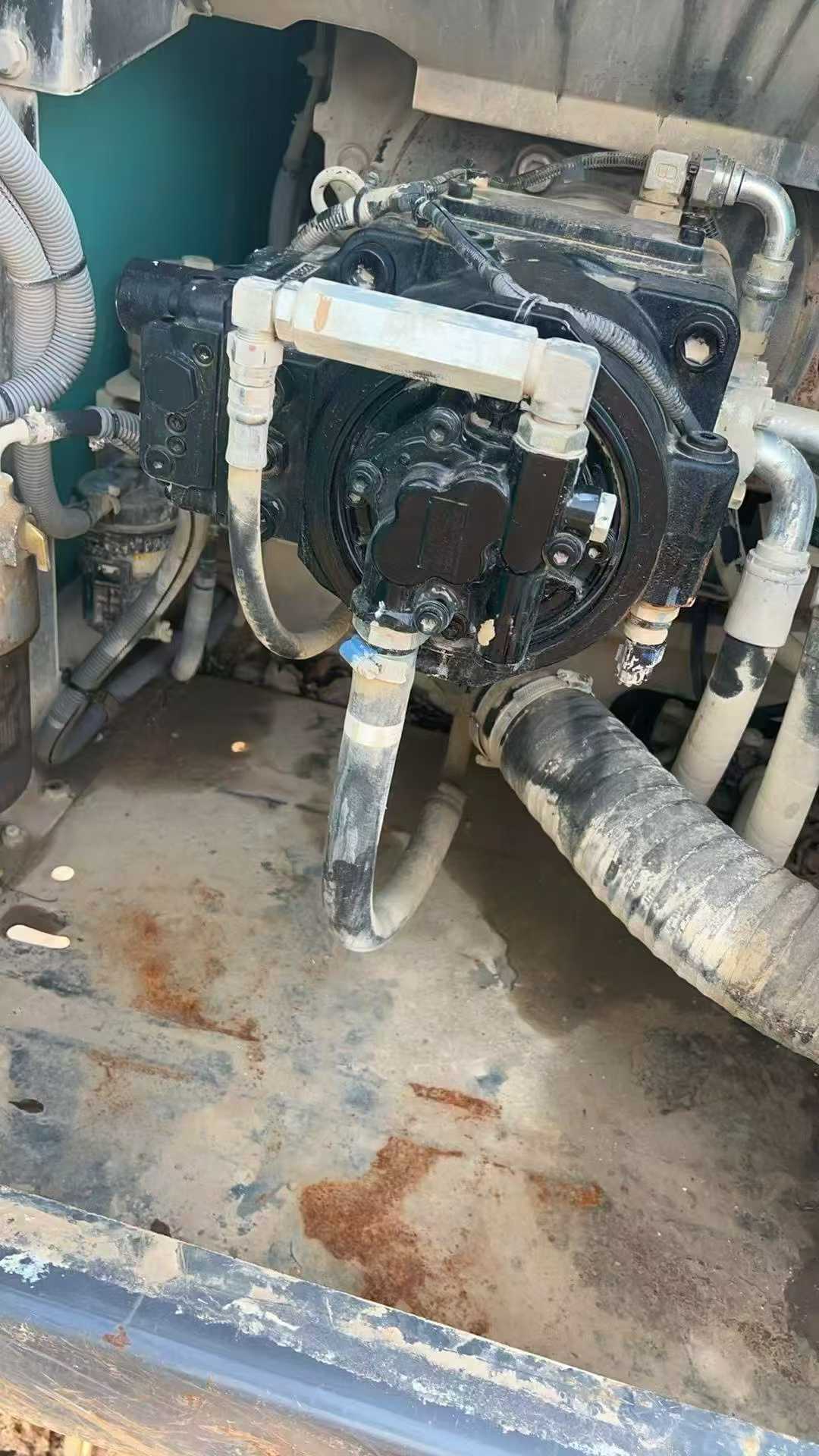 Used Kobelco SK210 Excavator 2017 Model / 7