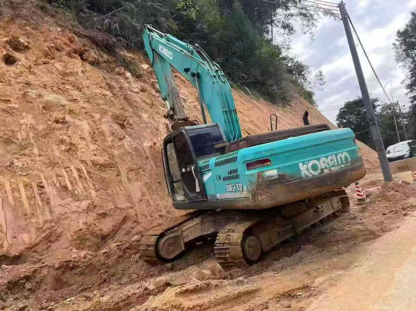 Used Kobelco SK210 Excavator 2011 Model / 2