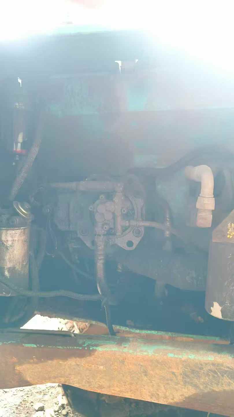 Used Kobelco SK200 Excavator 2016 Model / 5