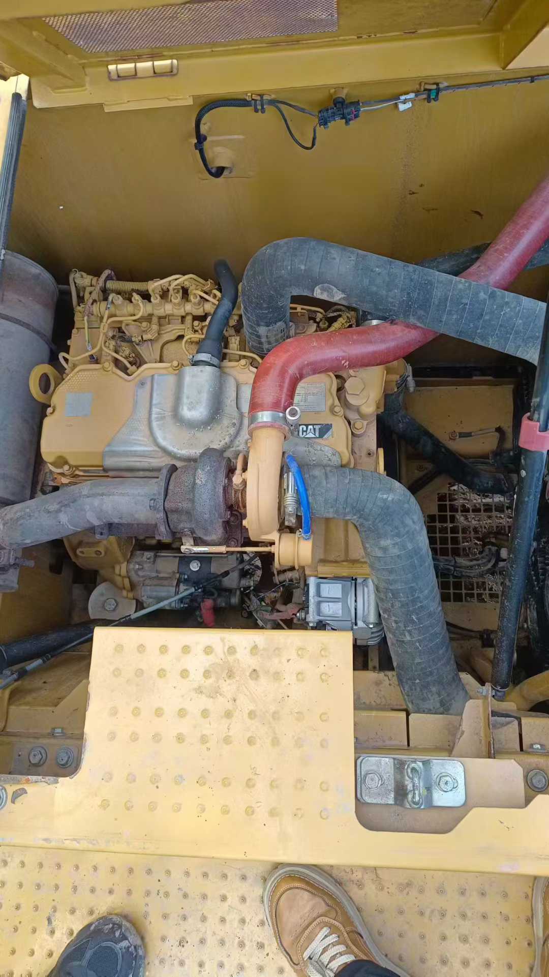 Used Caterpillar 320GC Excavator 2018 Model / 8