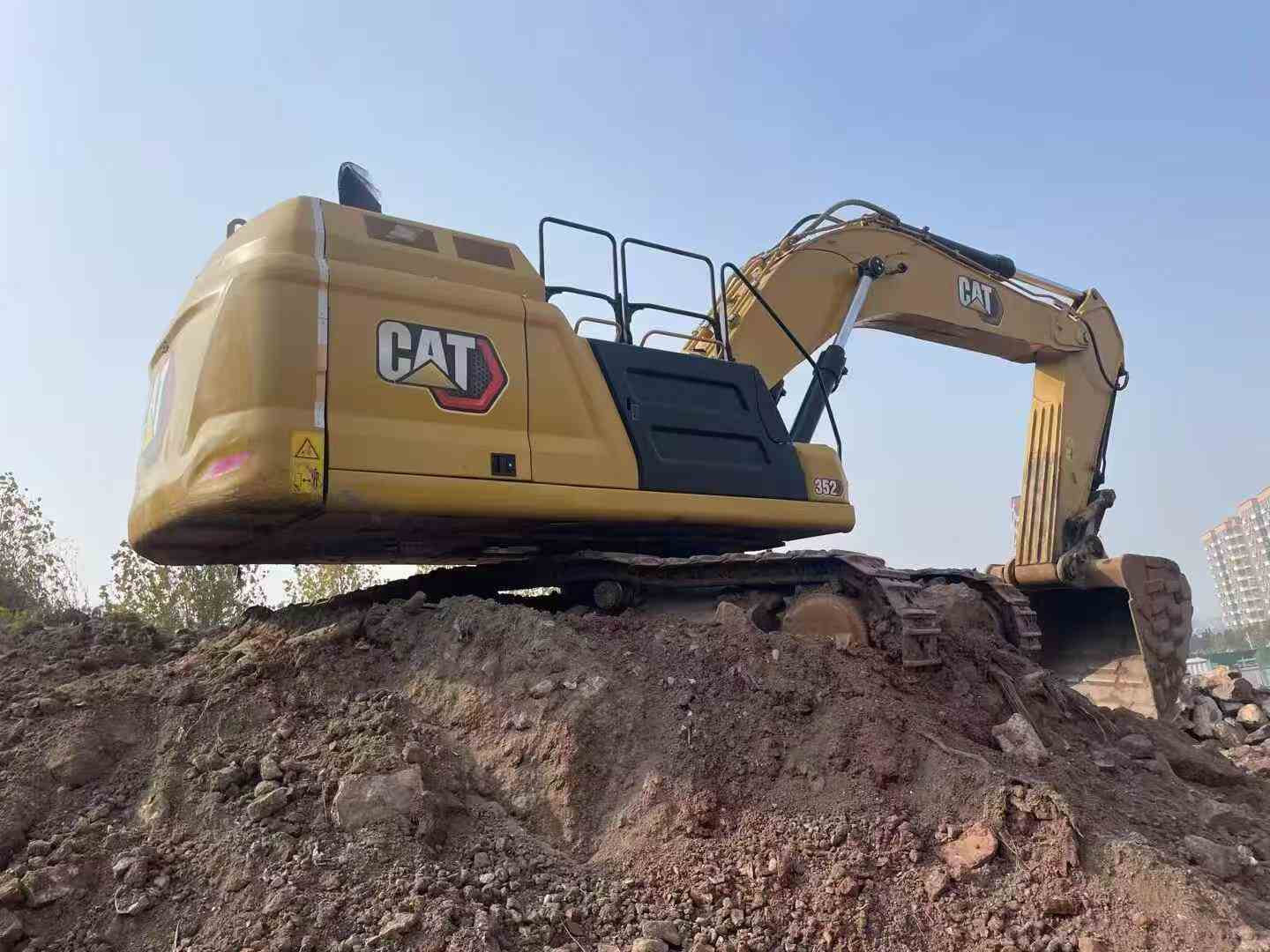 Used Caterpillar CAT352  Excavator 2022 Model