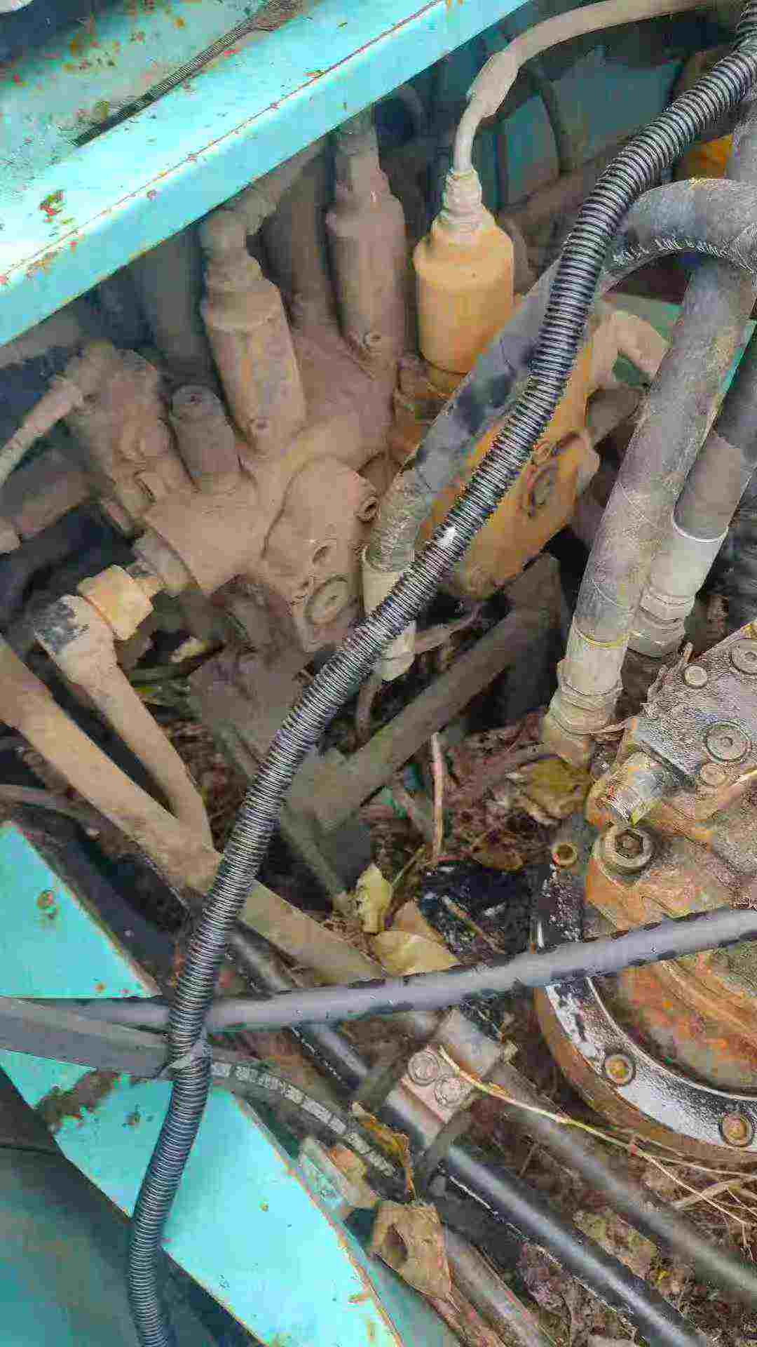 Used Kobelco SK200-10 Excavator 2016 Model / 5