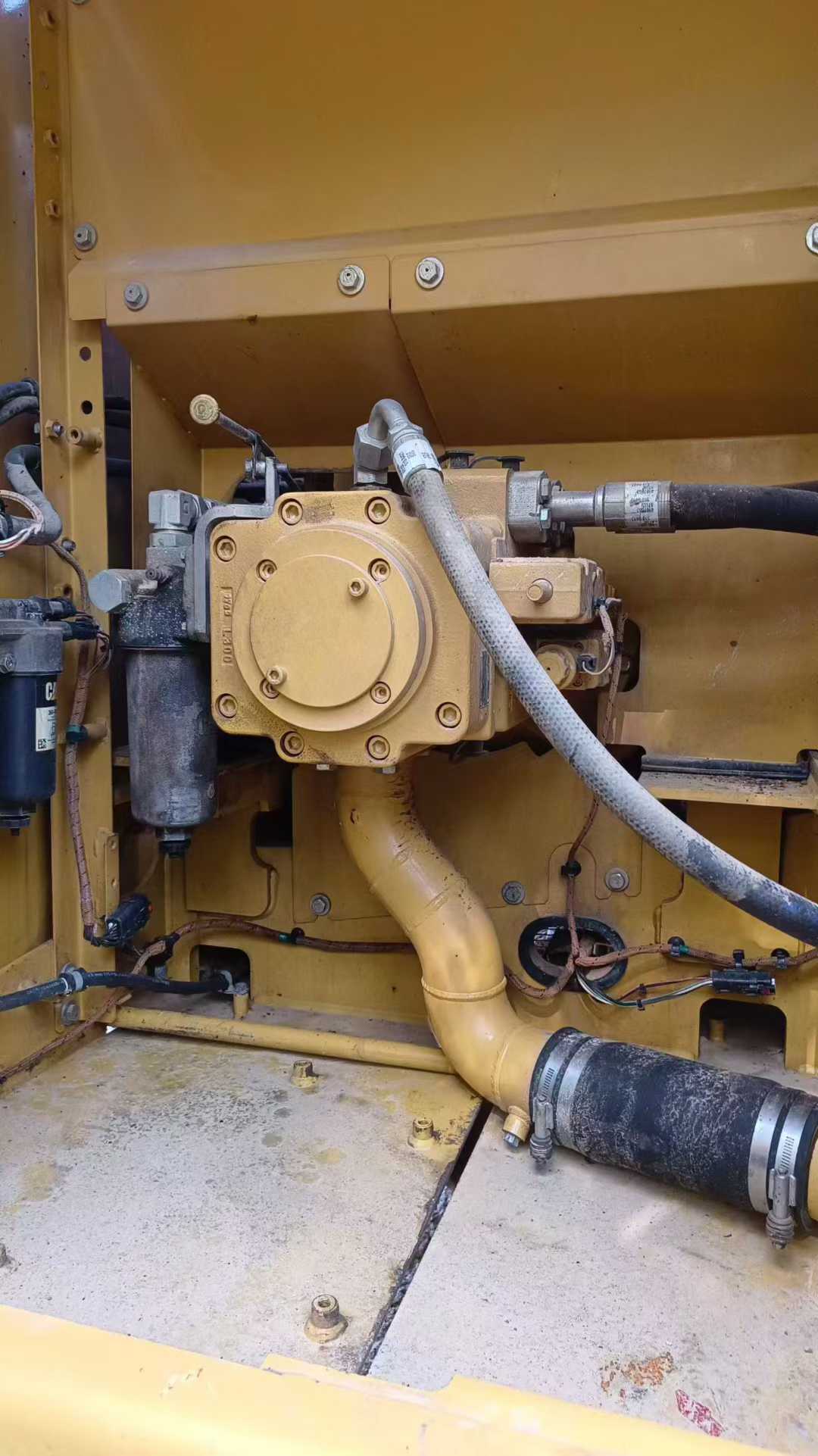 Used Caterpillar 320GC Excavator 2018 Model / 6