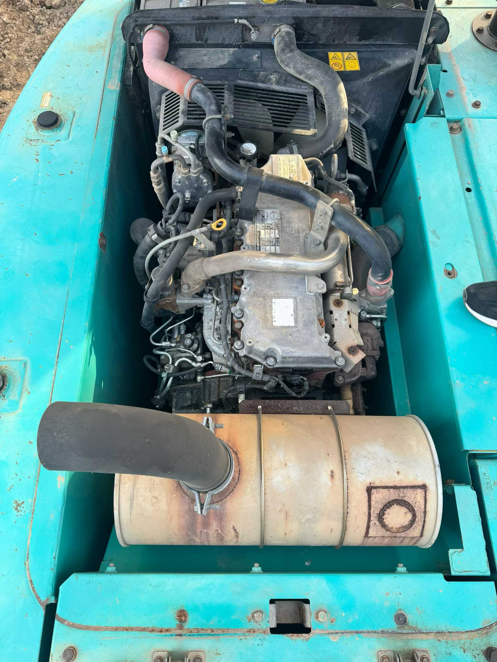 Used Kobelco SK200 Excavator 2016 Model / 2