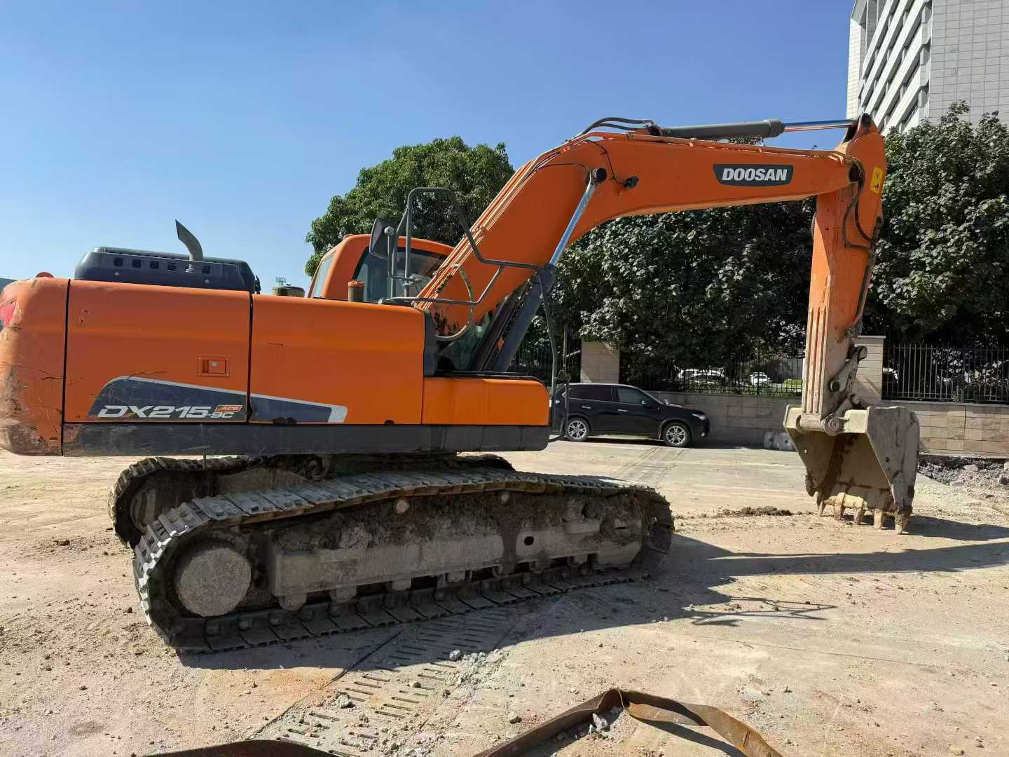 Used Doosan DL300 Excavator 2022 Model / 4