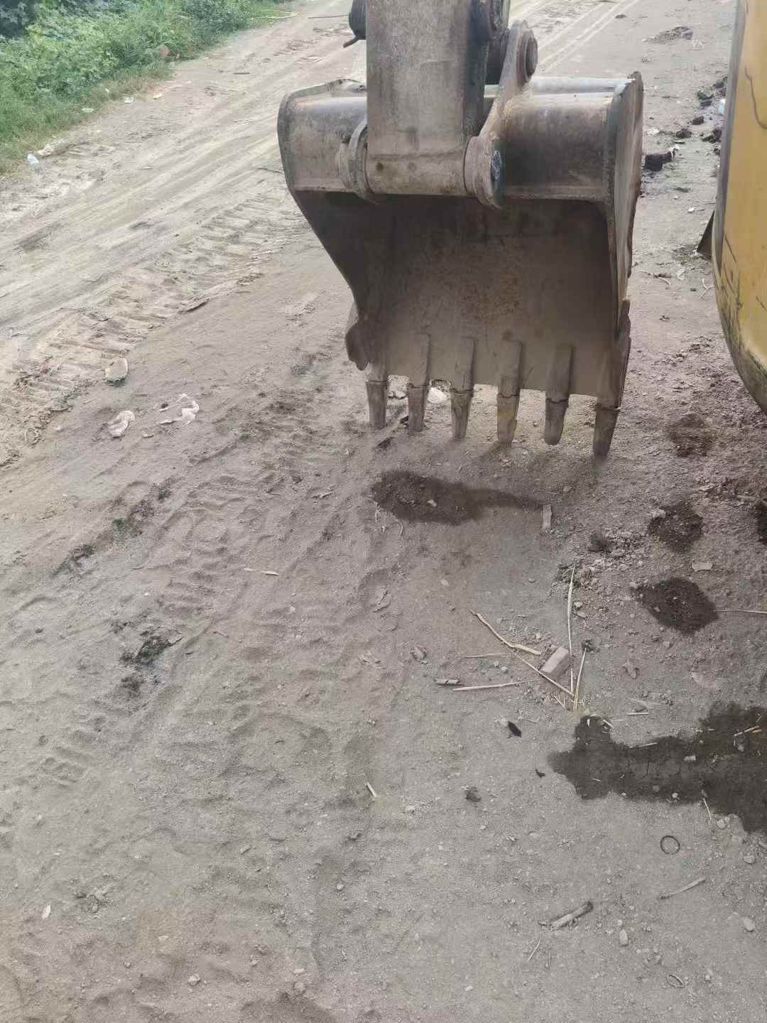 Used Caterpillar CT20 Excavator 2010 Model