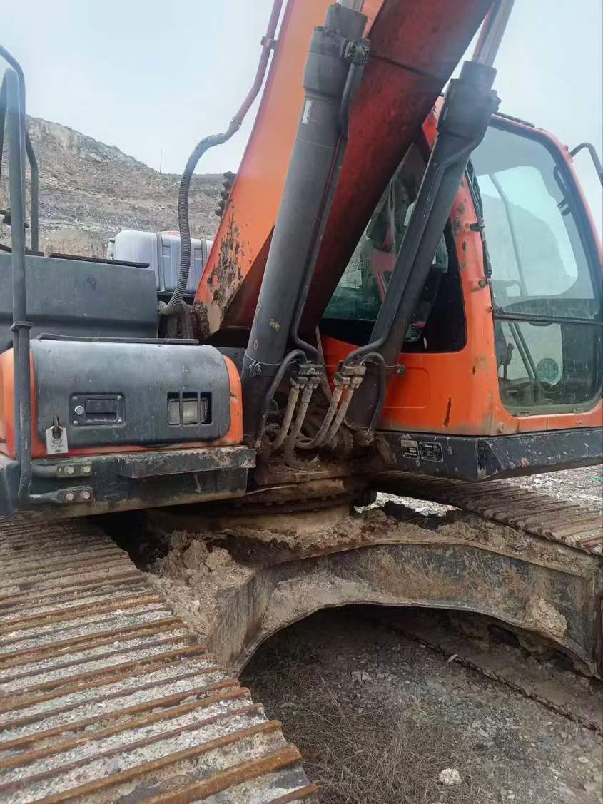 Used Doosan DX230LC-9C Excavator 2018 Model / 7
