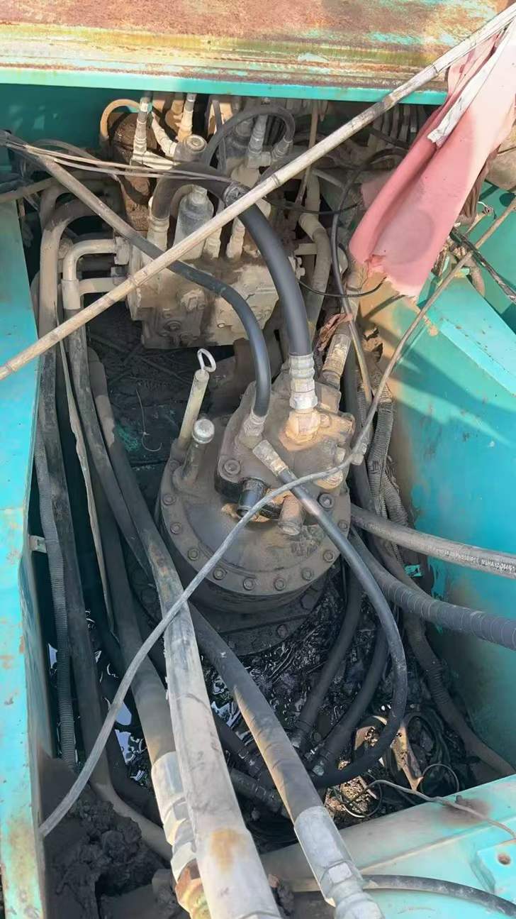 Used Kobelco SK60 Excavator 2011 Model / 4