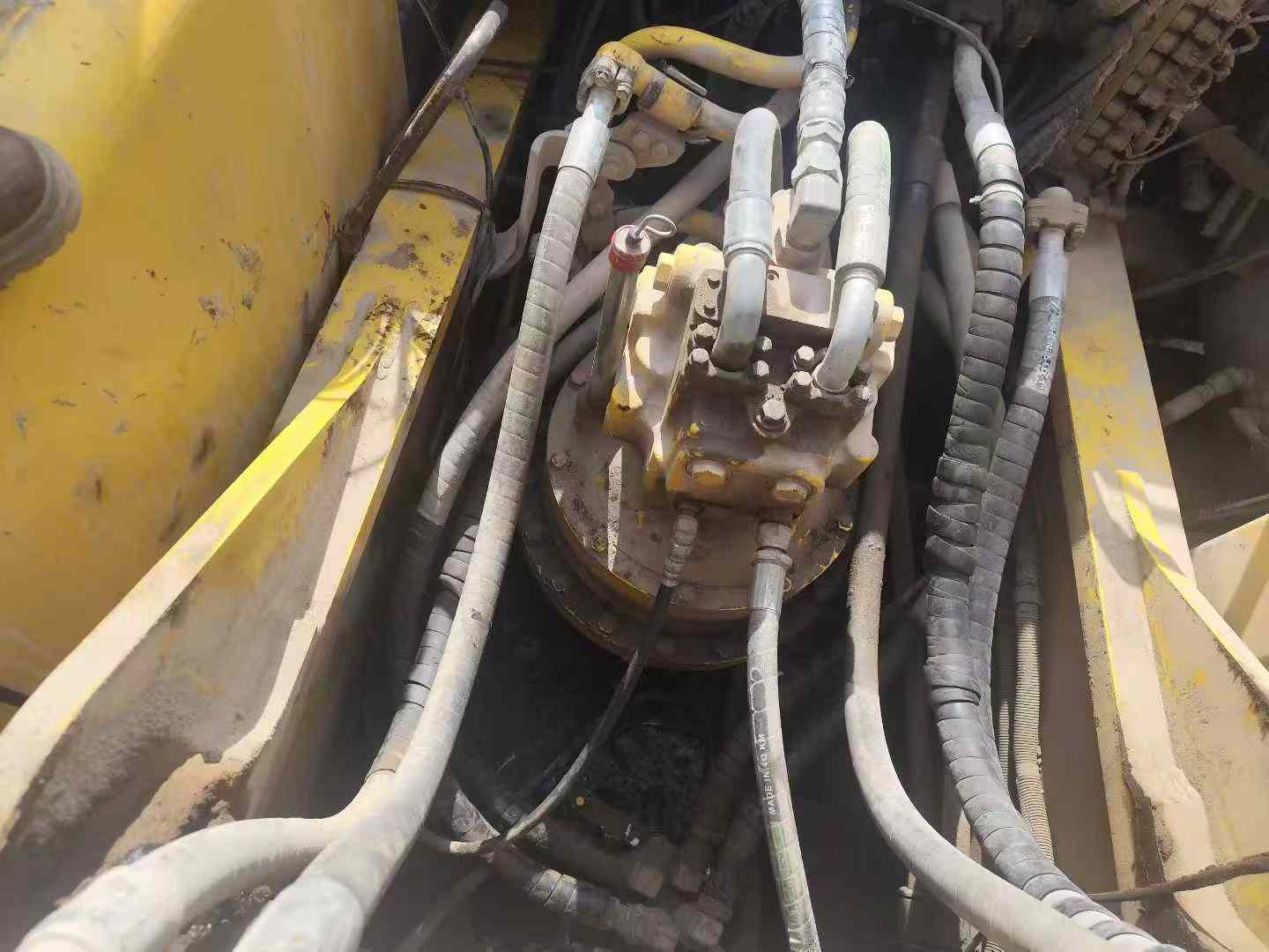 Used Komatsu PC60 Excavator 2018 Model / 3