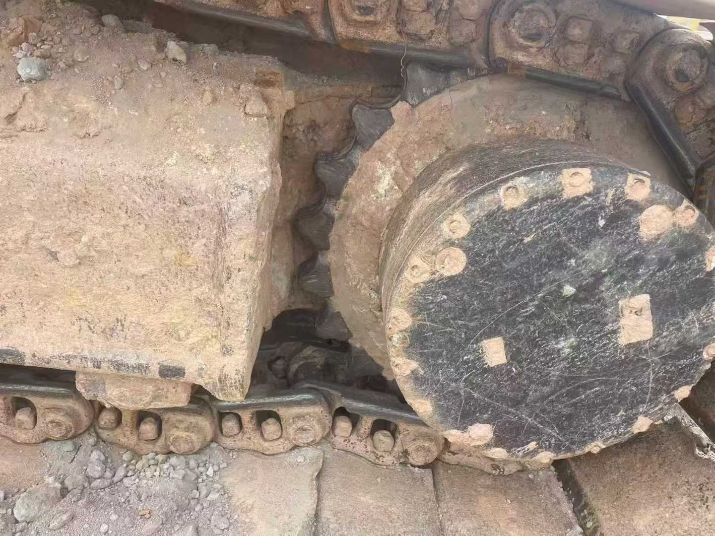 Used Kobelco SK200-8 Excavator 2016 Model / 8