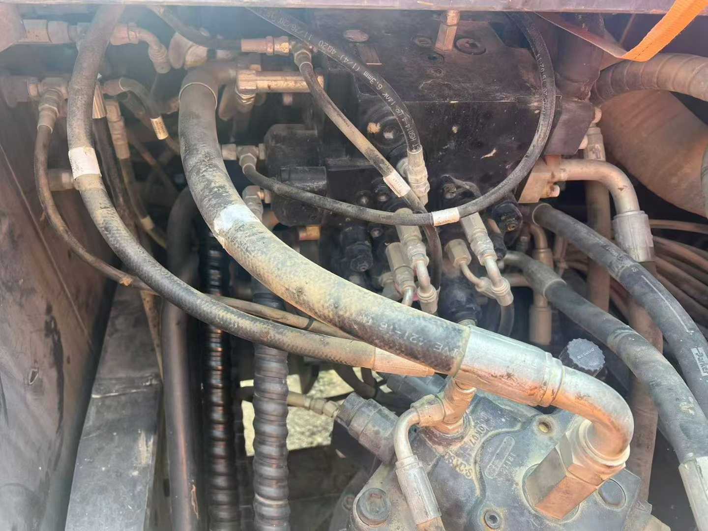 Used Doosan DX15 Excavator 2021 Model / 6