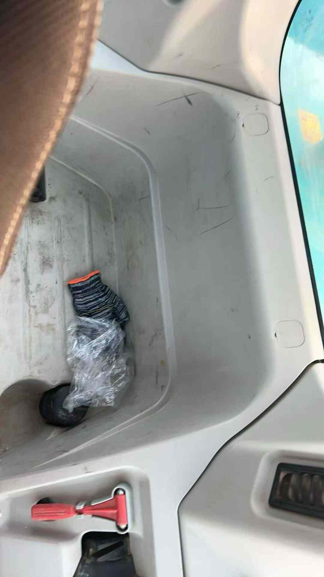 Used Kobelco SK210 Excavator 2017 Model / 6