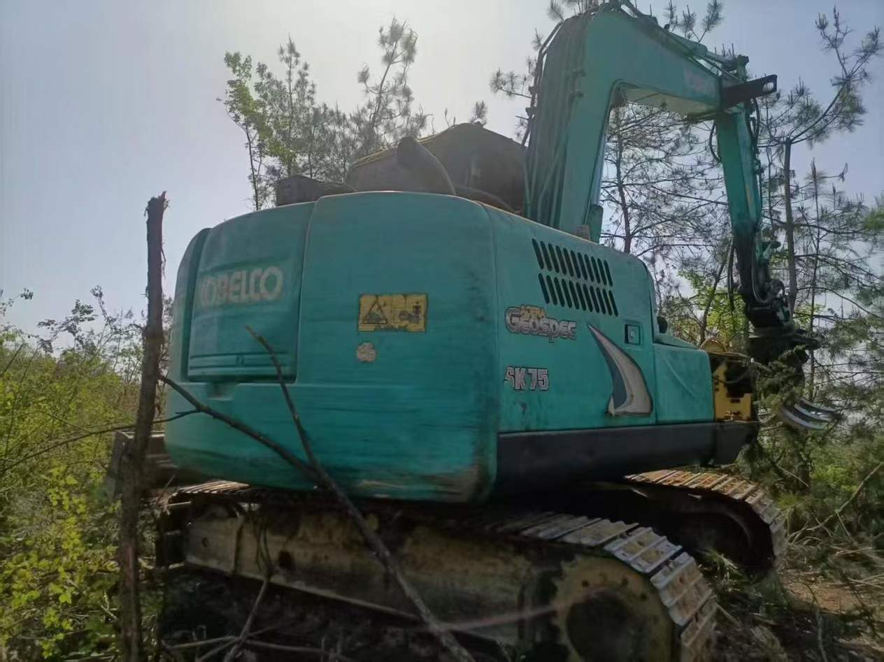 Used Kobelco SK75 Excavator 2015 Model / 2