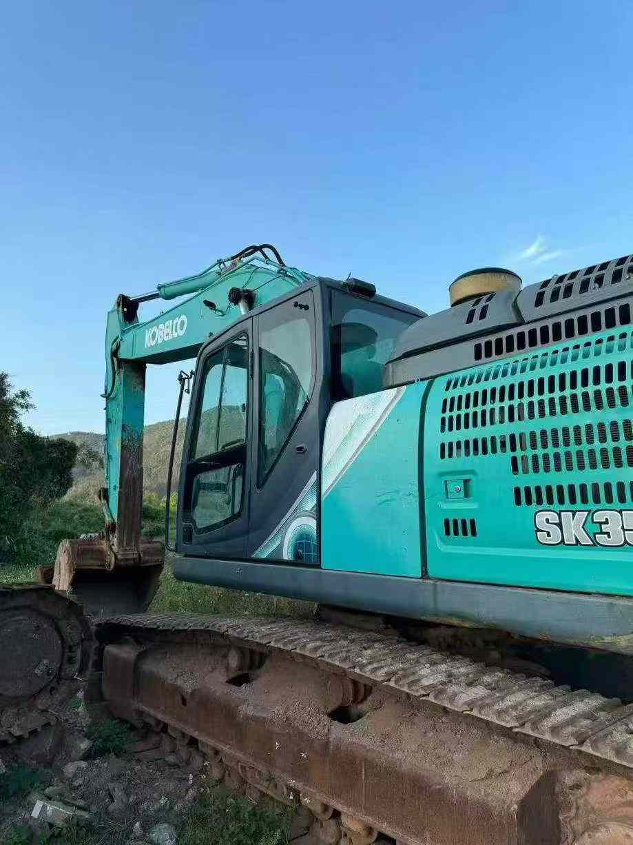 Used Kobelco SK350LC SuperX Excavator 2017 Model / 5