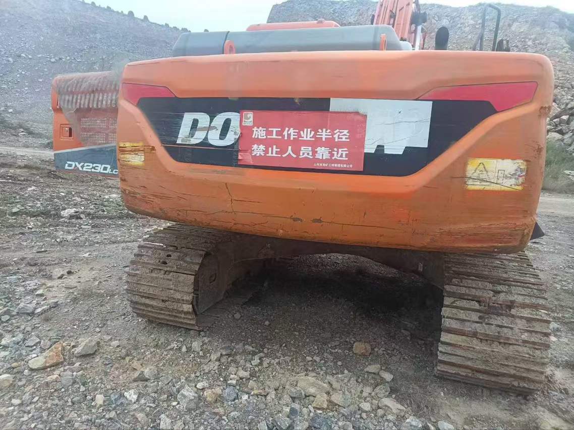 Used Doosan DX230LC-9C Excavator 2018 Model / 8