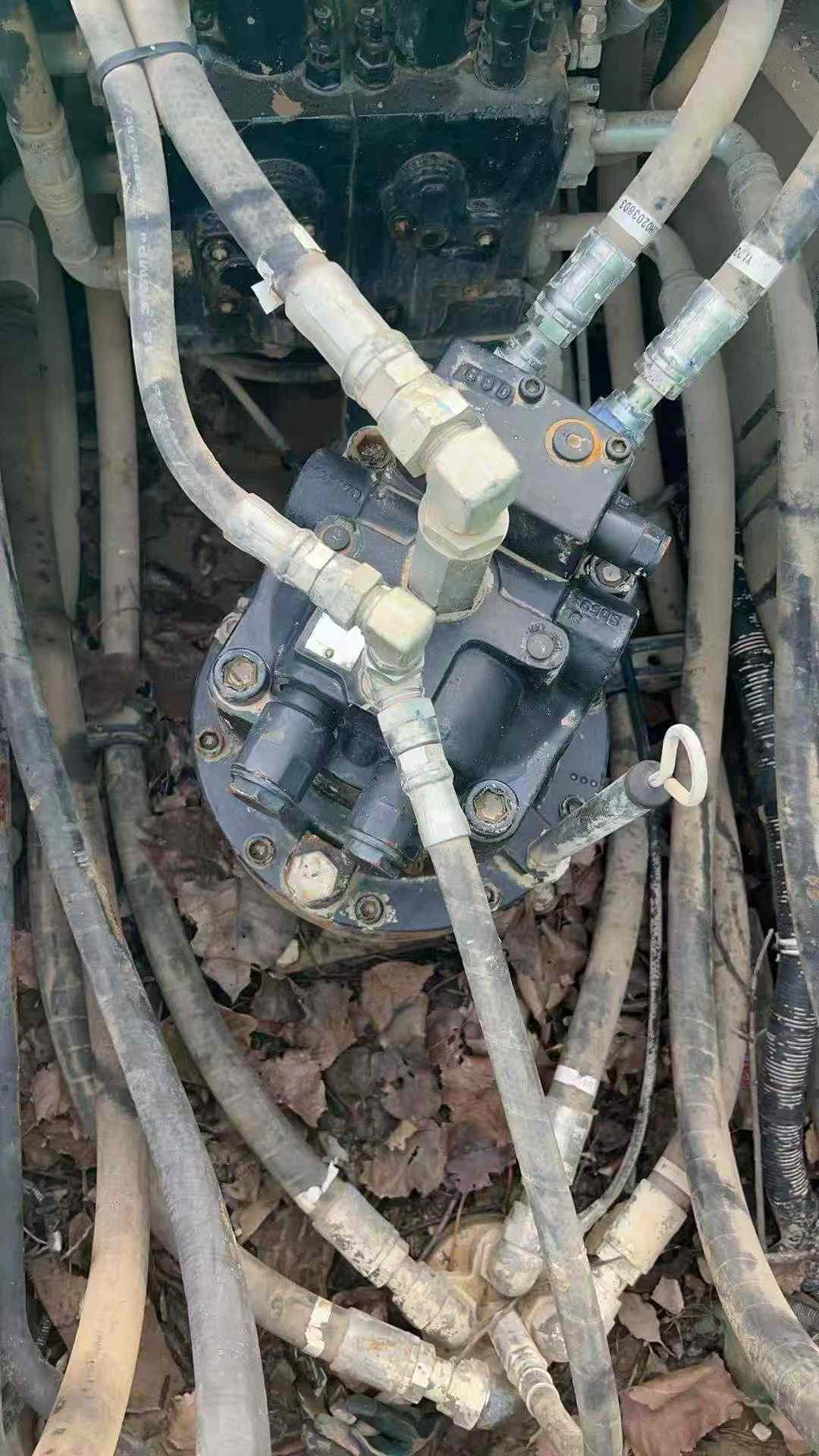 Used Kobelco SK210 Excavator 2017 Model / 2