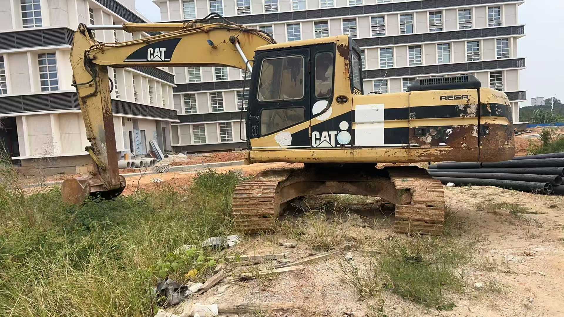 Used Caterpillar 320V2 Excavator 2016 Model