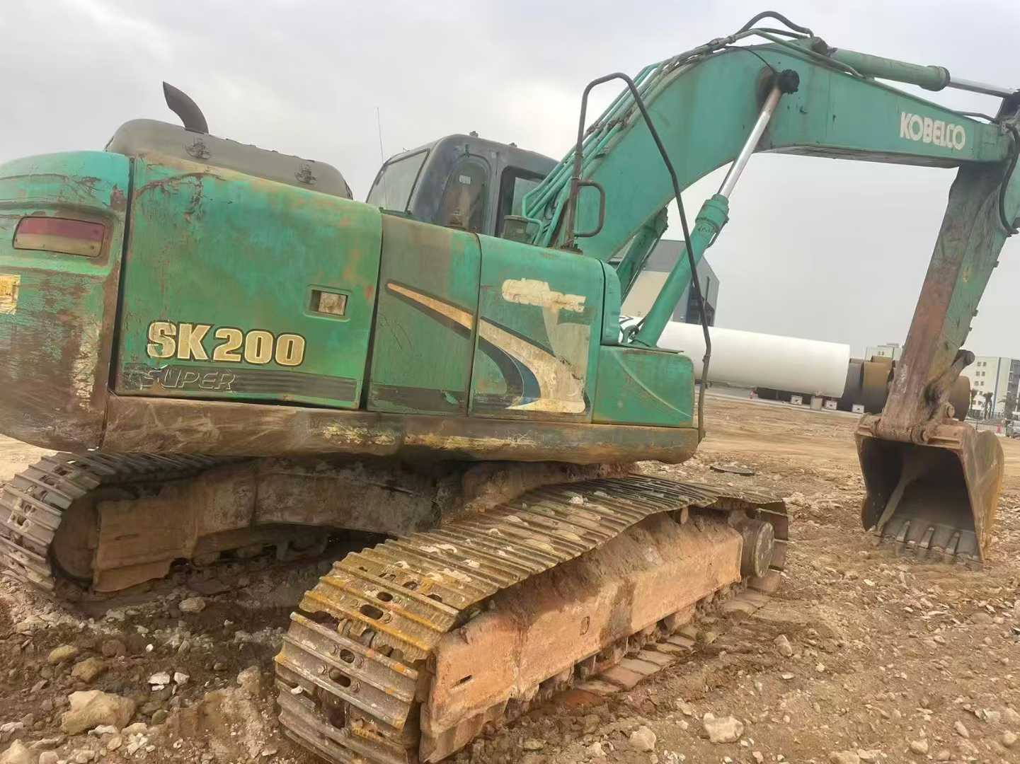 Used Kobelco SK200-8 Excavator 2016 Model / 2