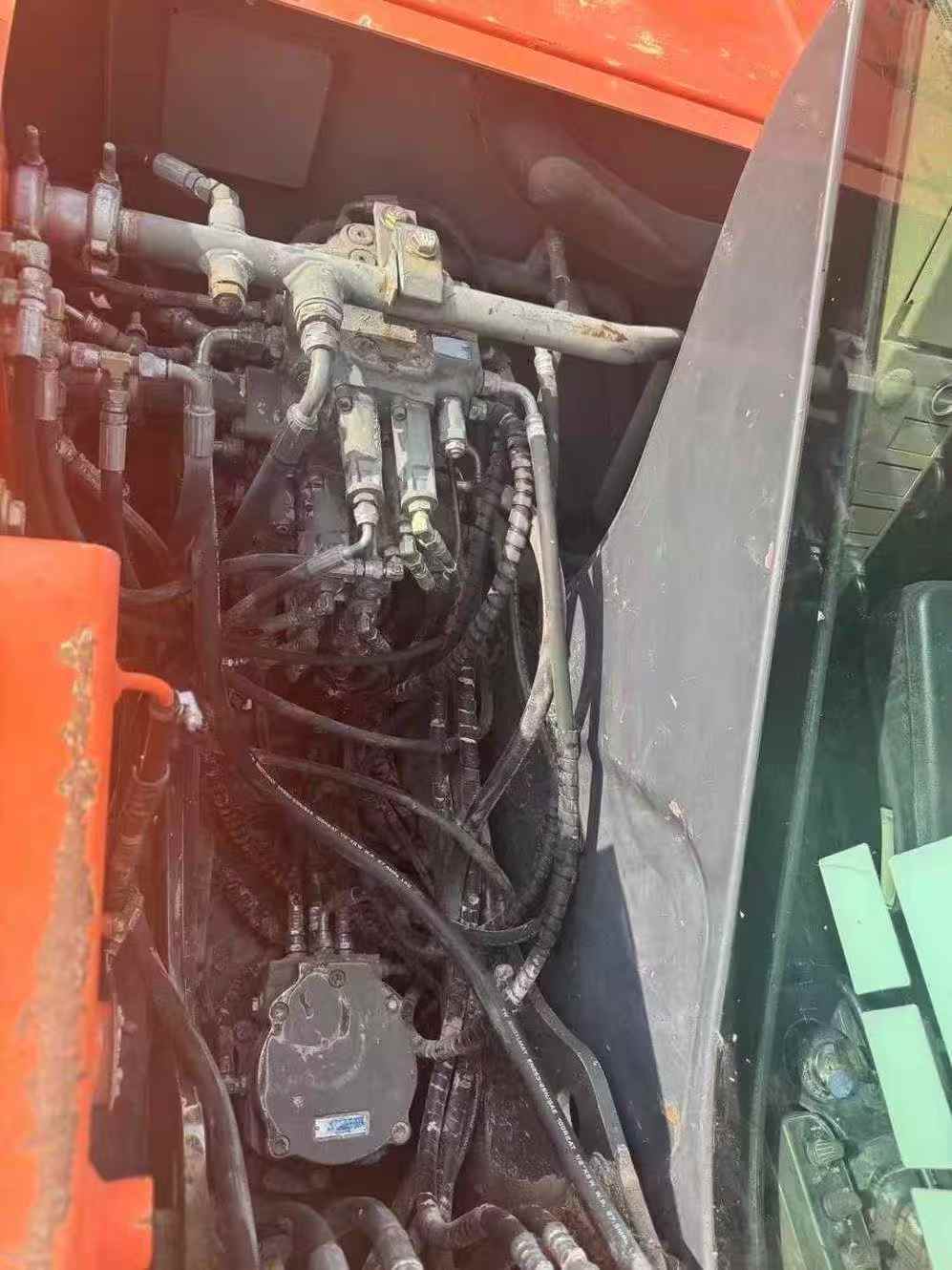 Used Hitachi ZX60-5G Excavator 2016 Model / 5