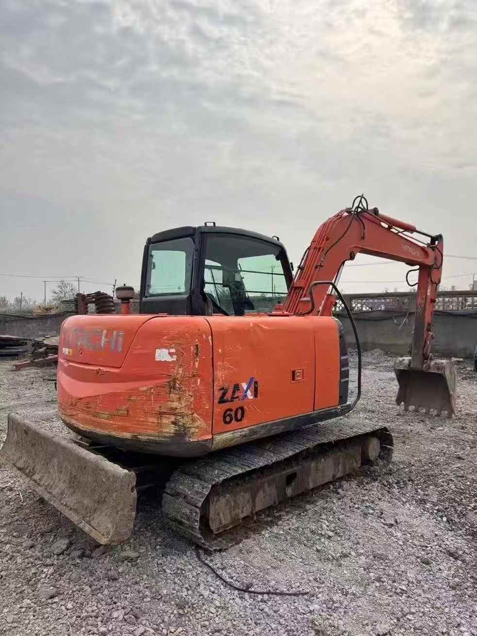 Used Hitachi ZX60-5G Excavator 2016 Model / 2