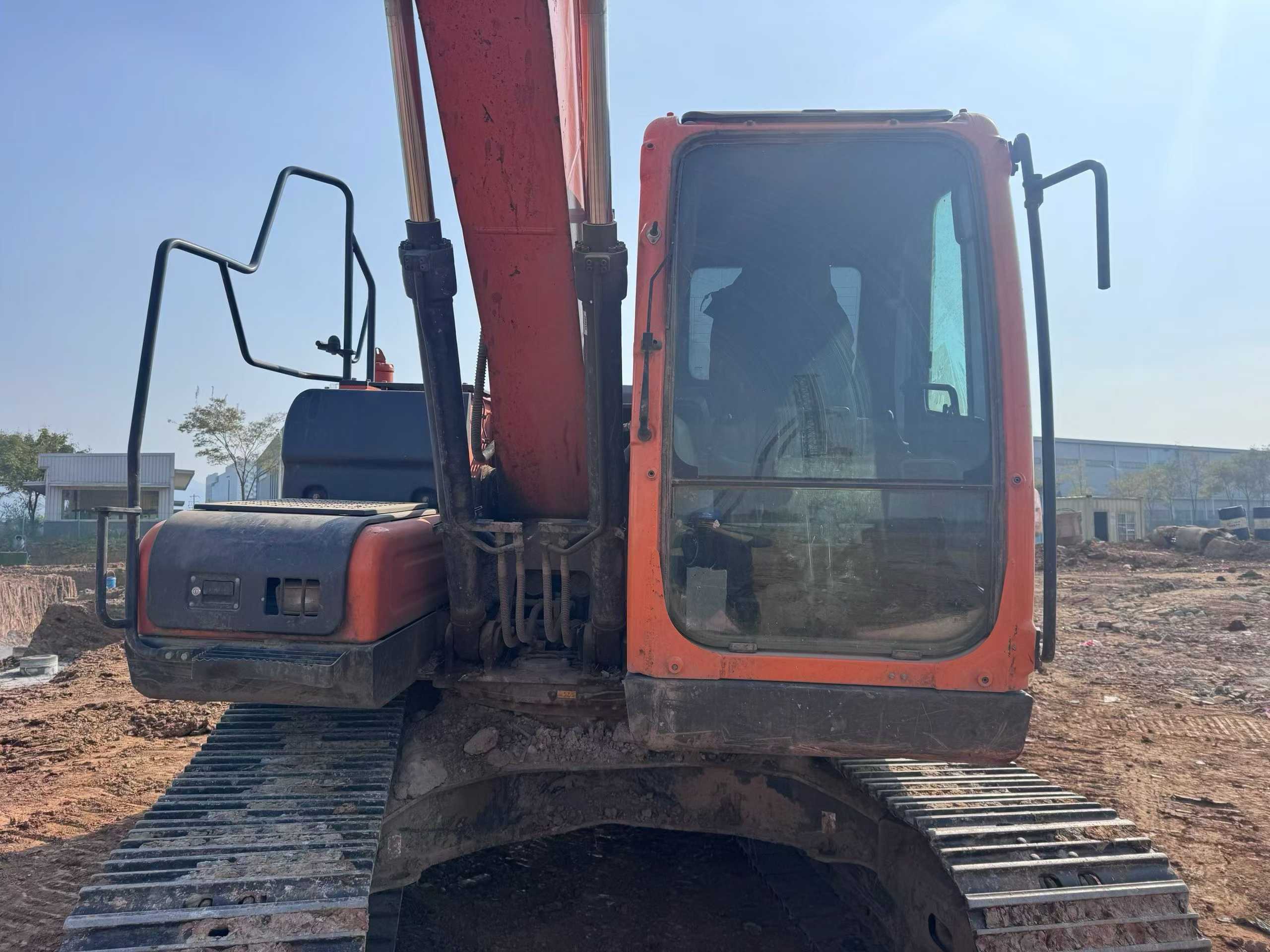 Used Doosan DH130LC-V Excavator 2022 Model / 5