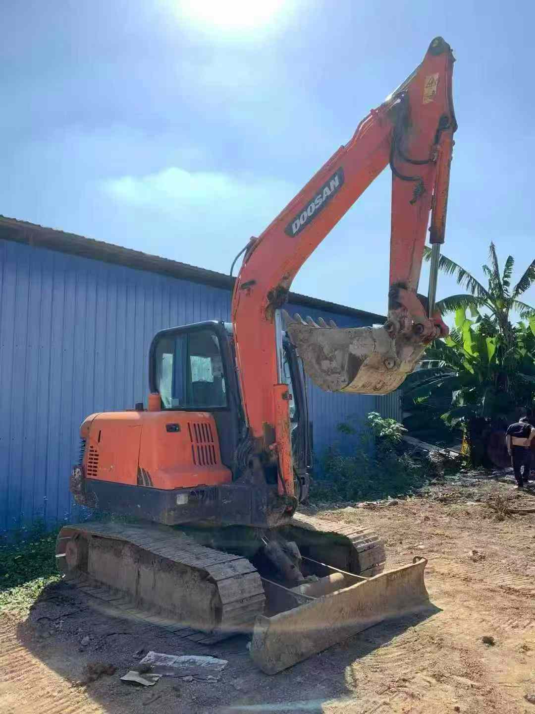 Used Doosan DX60 Excavator 2015 Model / 2