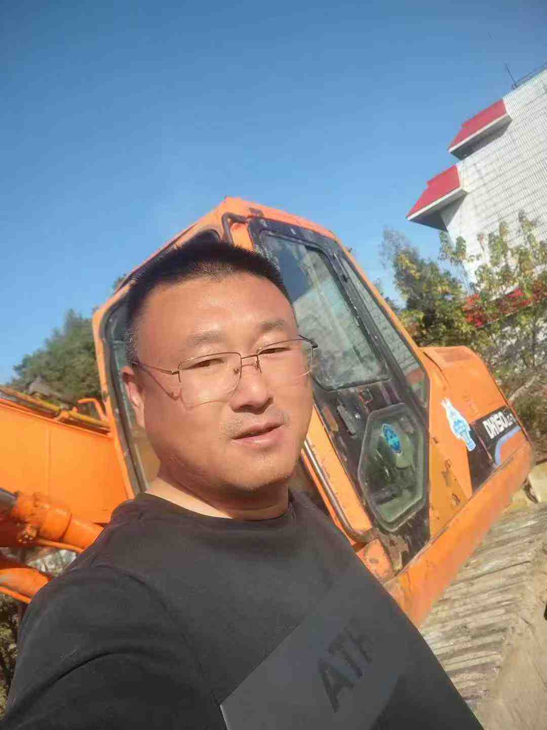 Used Doosan DX15 Excavator 2011 Model