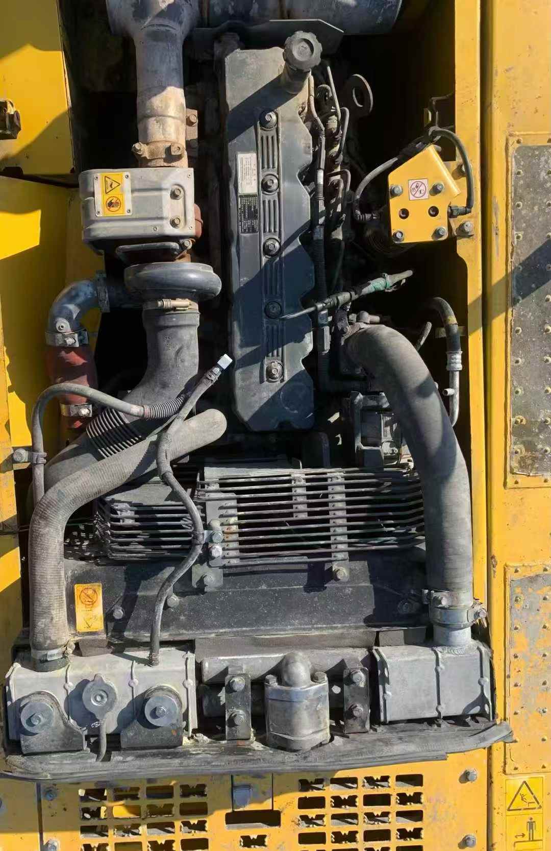 Used Komatsu PC210-8 Excavator 2018 Model / 4