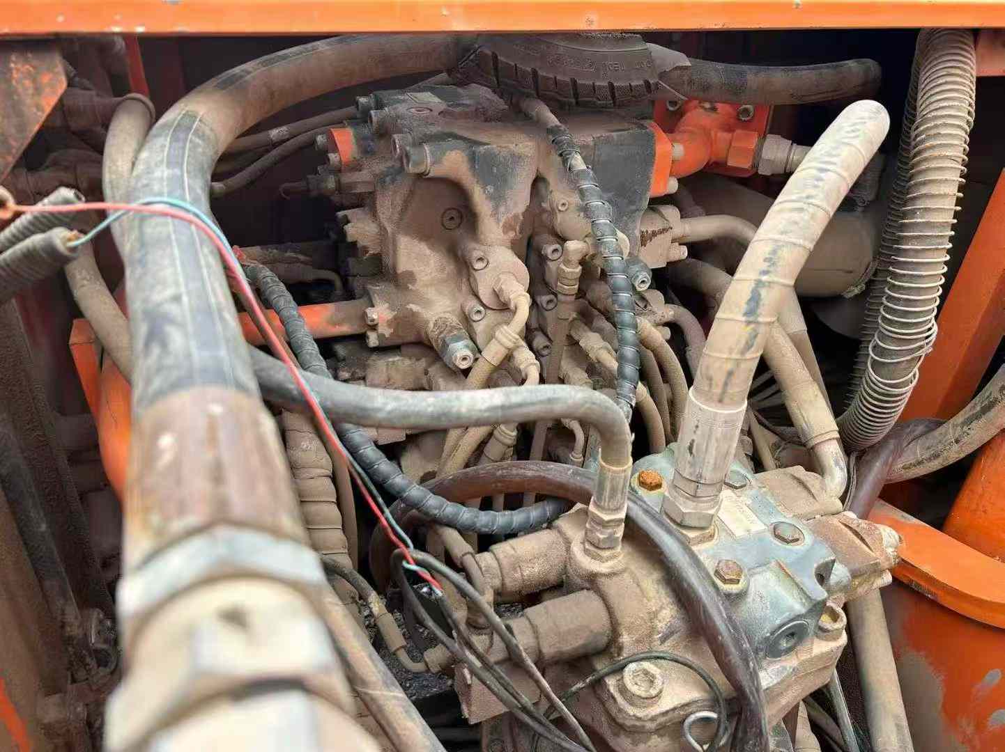 Used Doosan S225 Excavator 2015 Model / 5