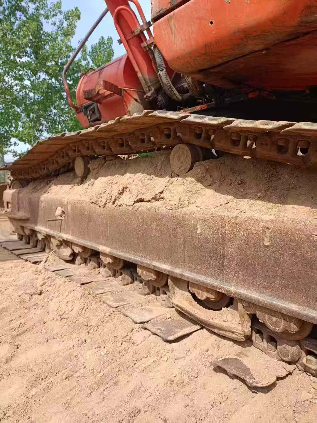 Used Doosan DH220 Excavator 2016 Model / 6