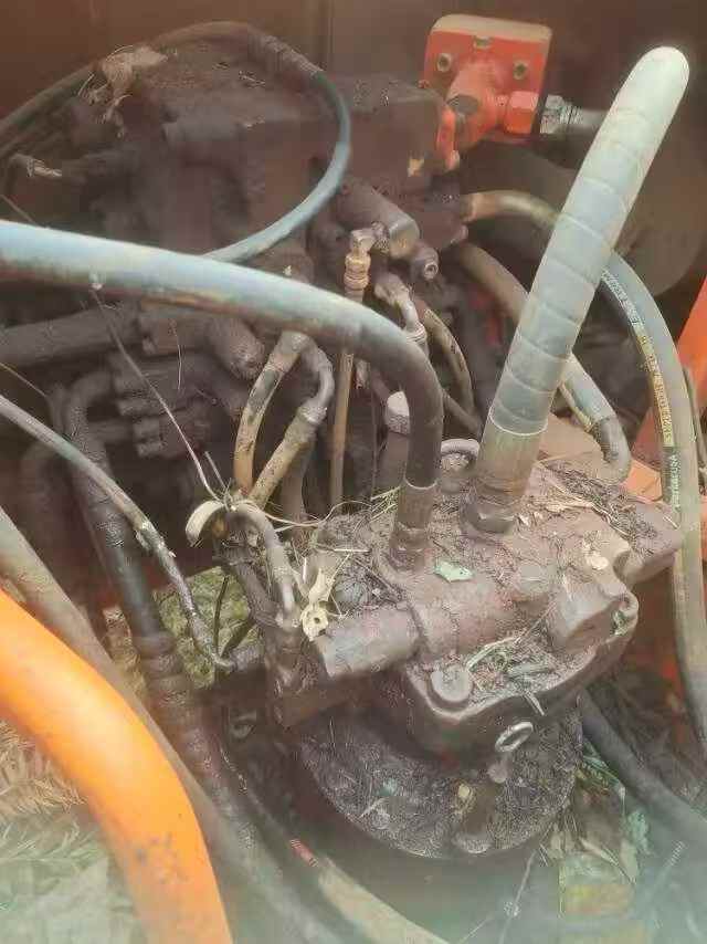 Used Doosan DX15 Excavator 2011 Model / 6