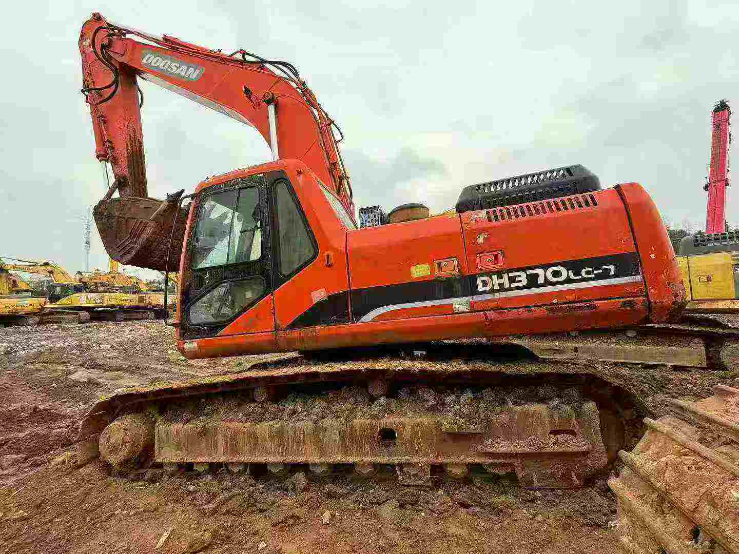 Used Doosan DL300 Excavator 2016 Model / 2