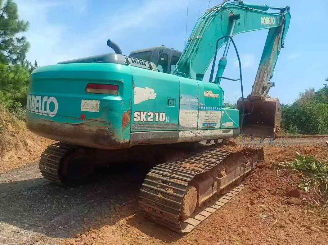 Used Kobelco SK210 Excavator 2015 Model