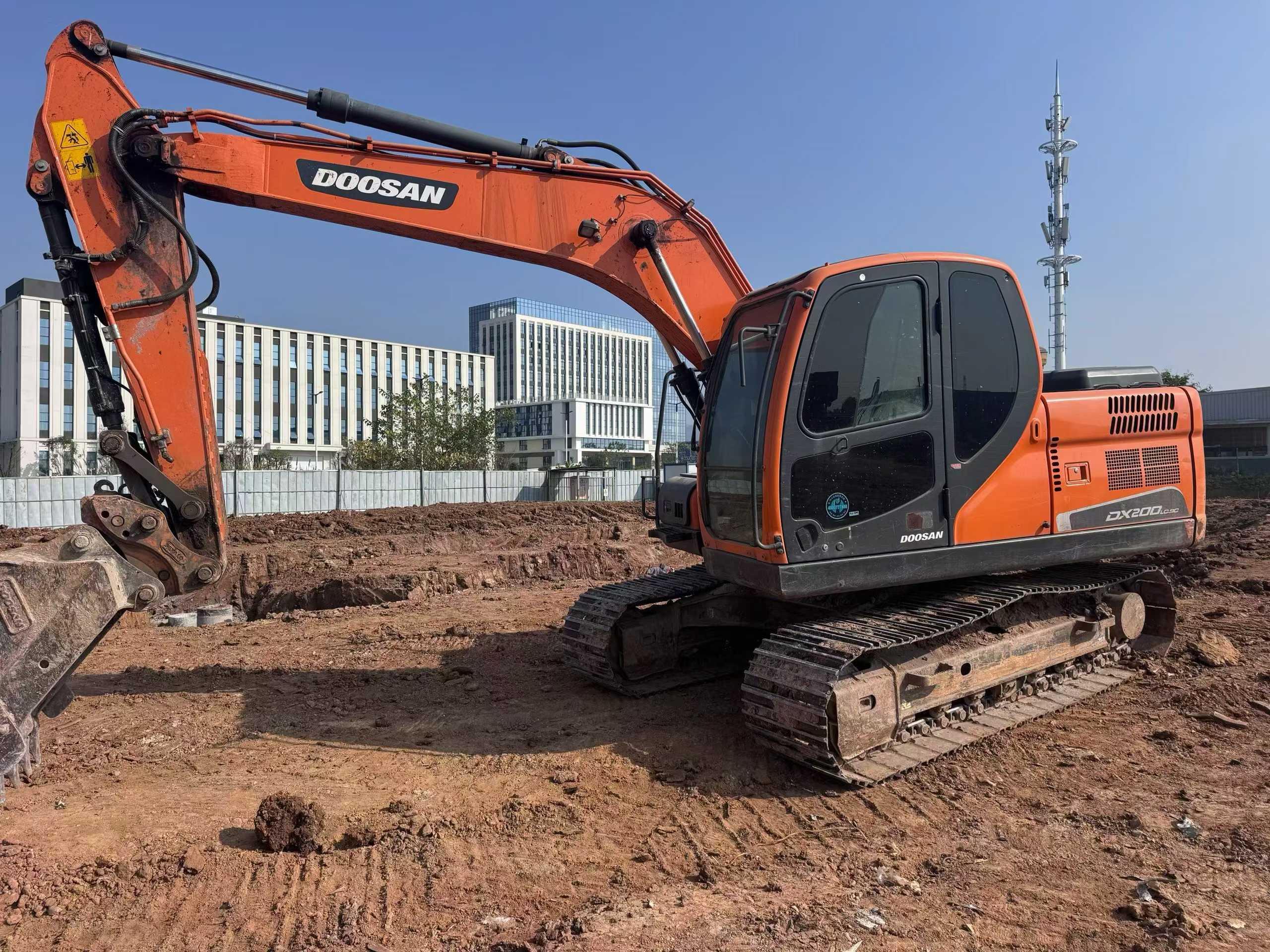 Used Doosan DH130LC-V Excavator 2022 Model / 2