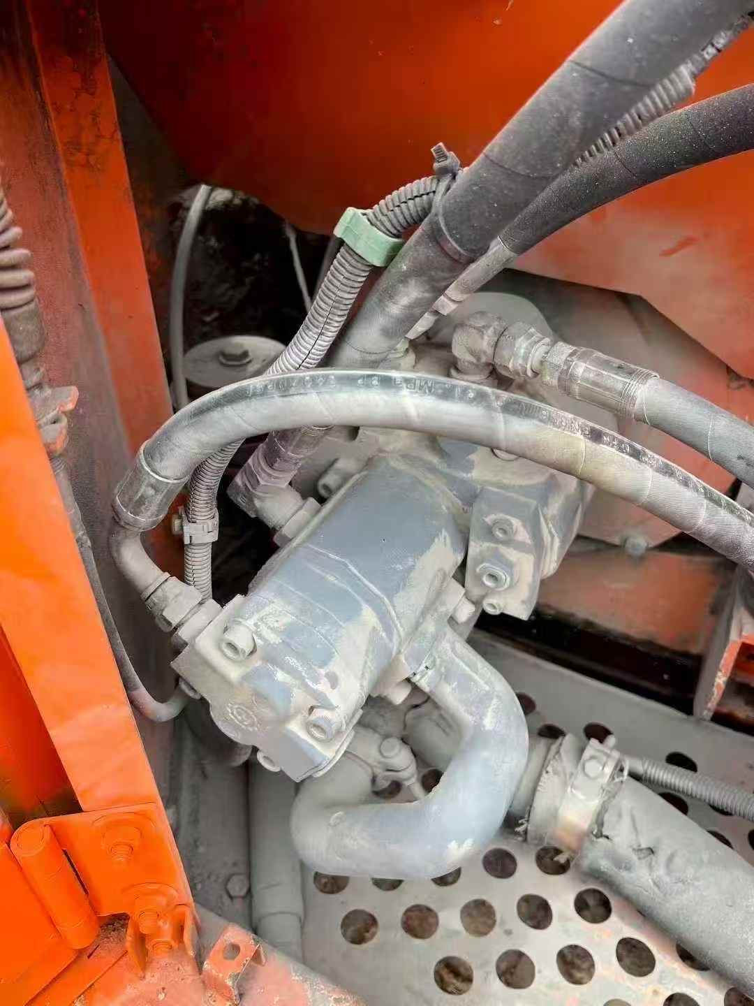 Used Hitachi ZX60 Excavator 2016 Model / 8