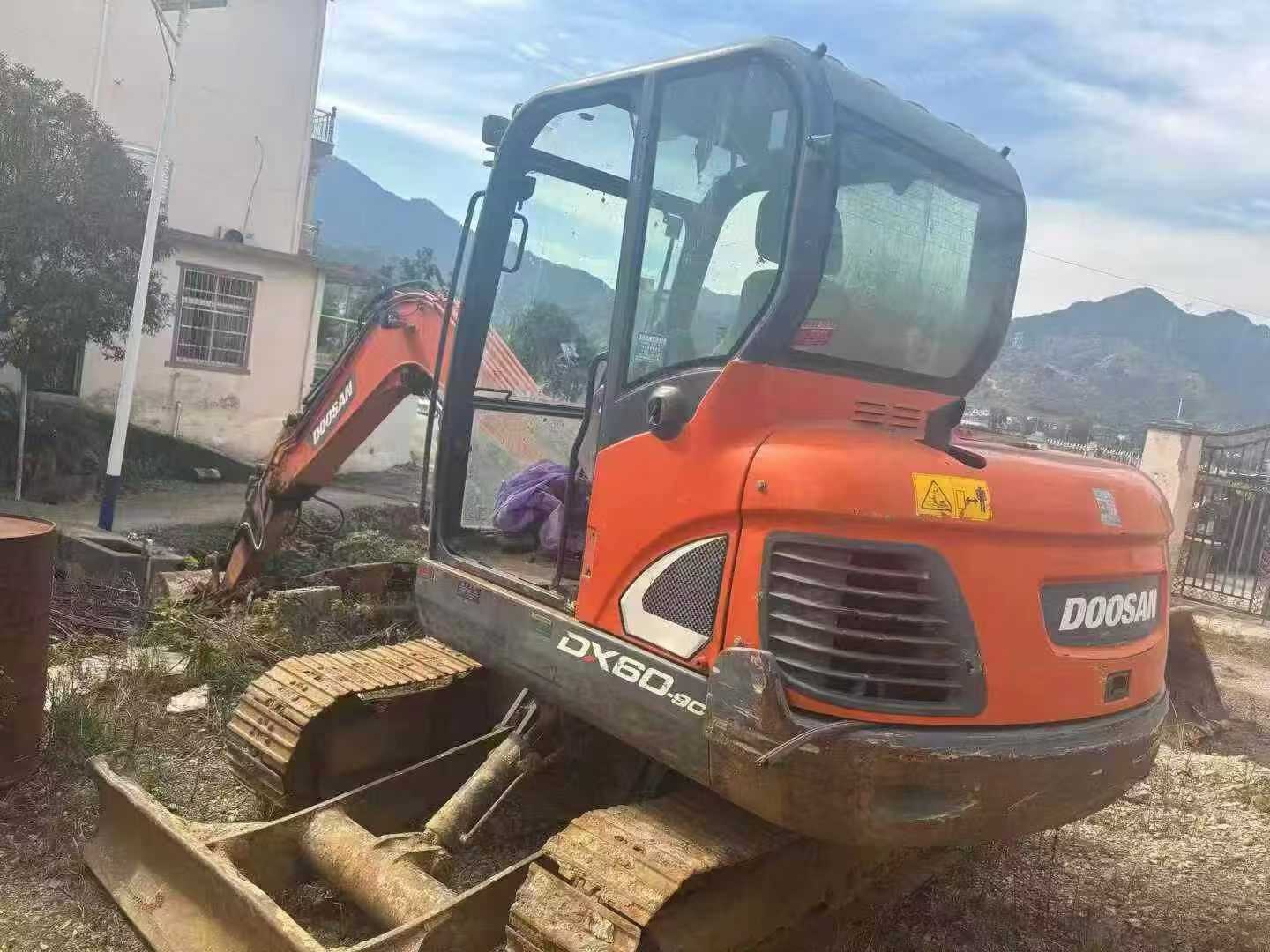 Used Doosan DH55 Excavator 2019 Model / 8