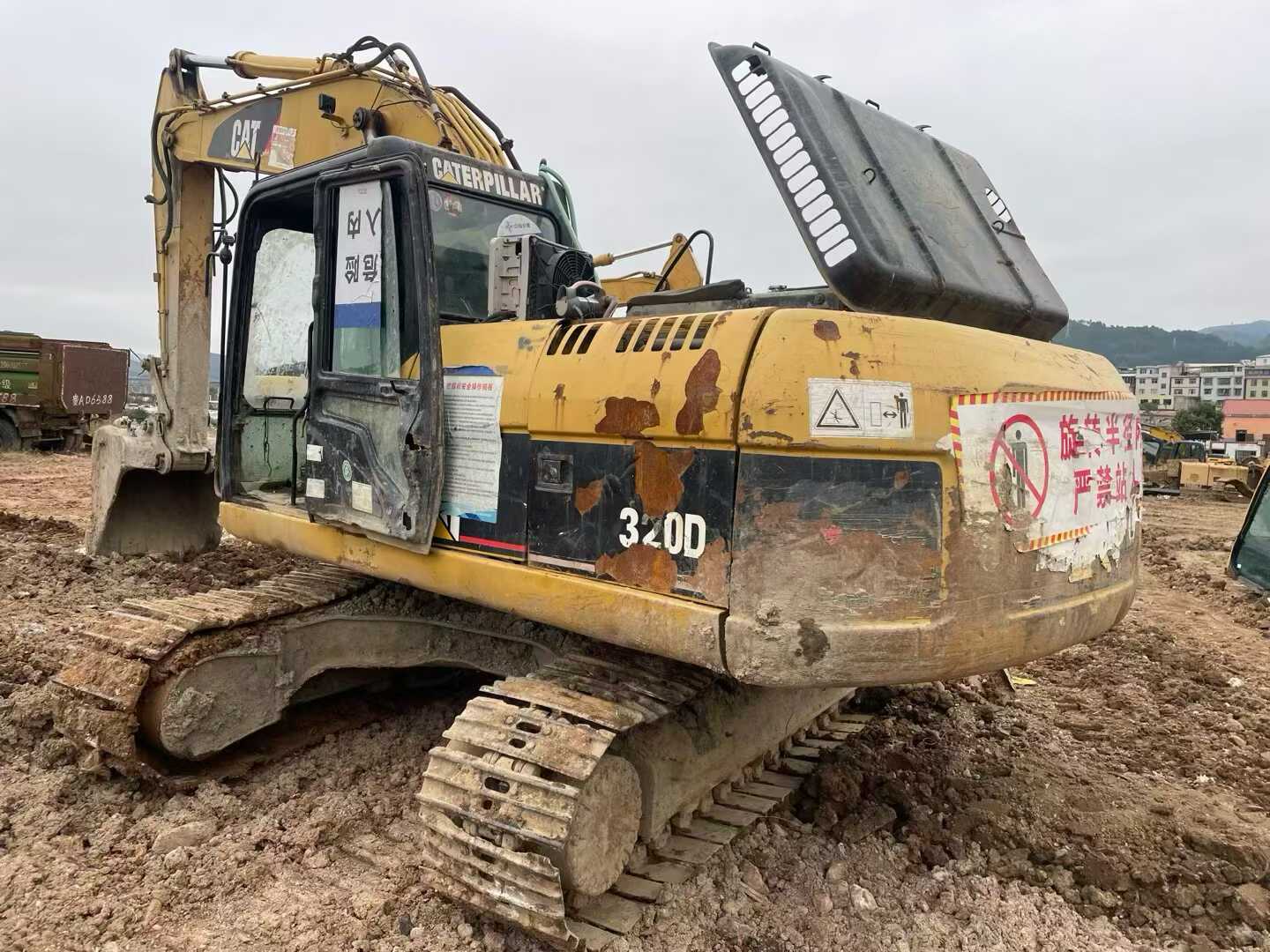Used Caterpillar 320D Excavator 2016 Model