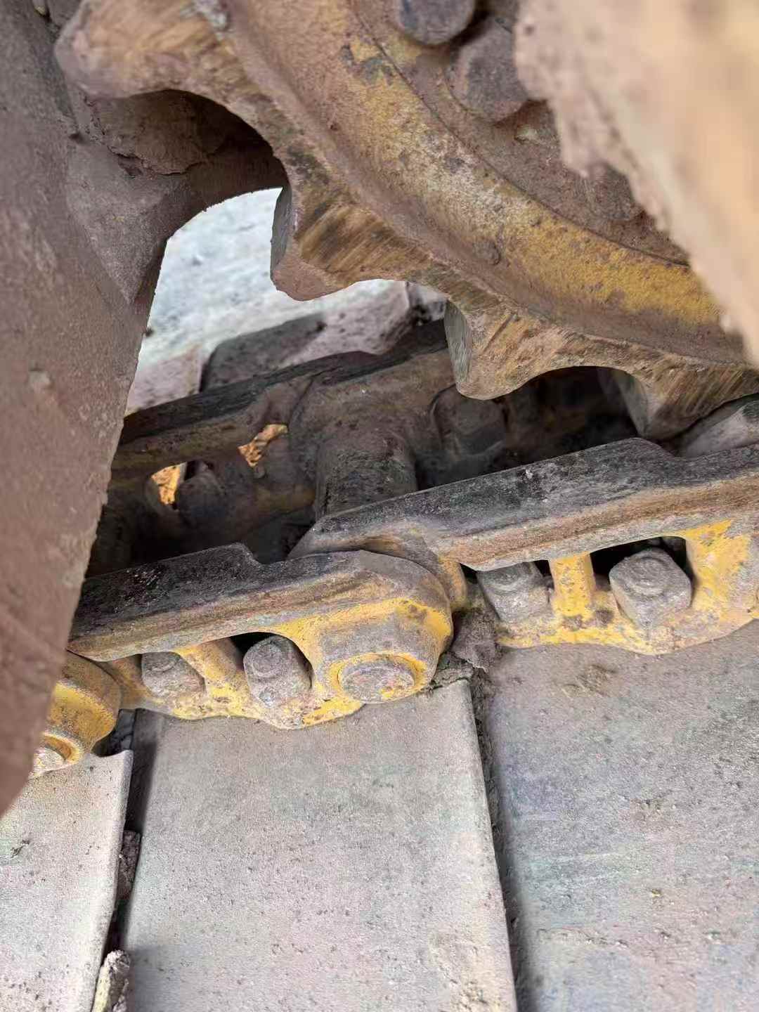 Used Hyundai R215-7C Excavator 2014 Model / 5