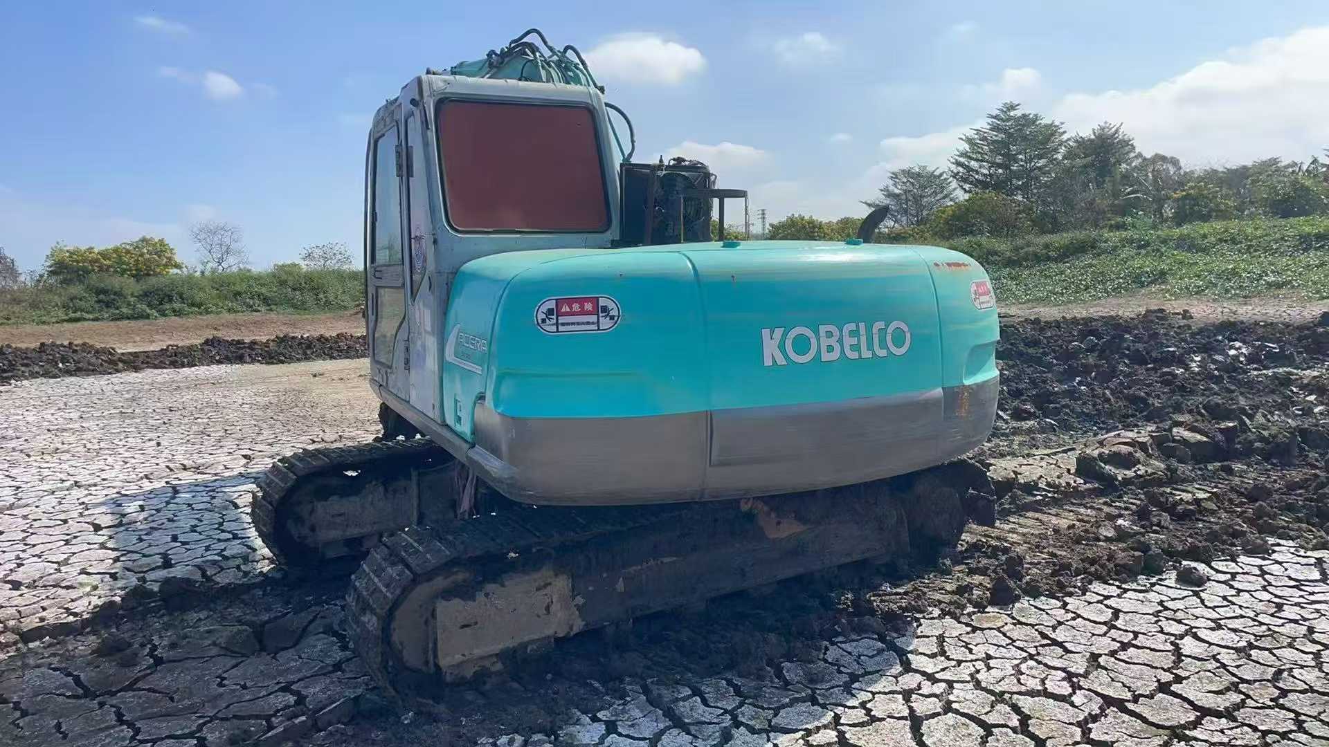 Used Kobelco SK120-5 Excavator 2016 Model / 2