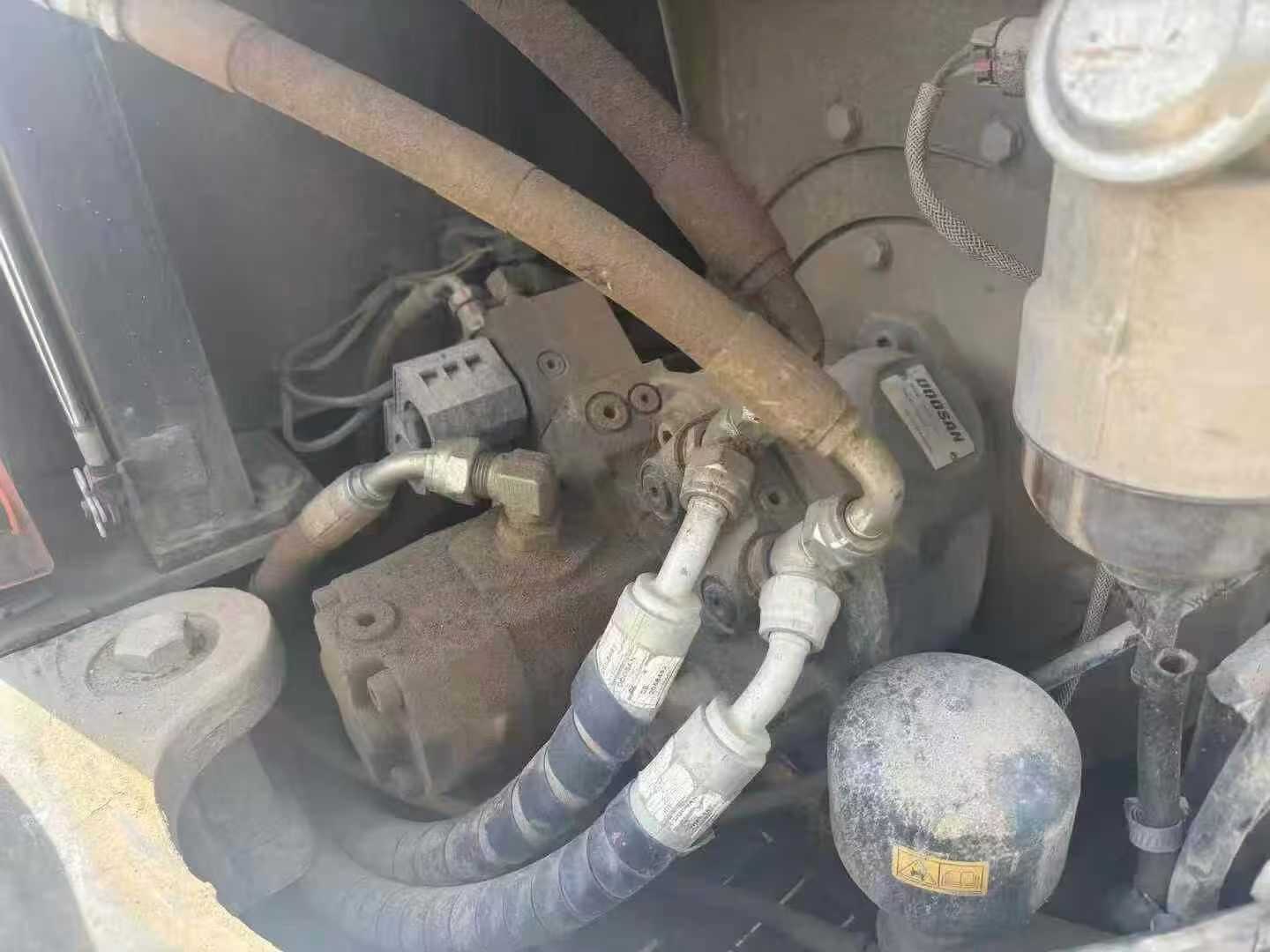 Used Doosan DH55 Excavator 2019 Model / 4