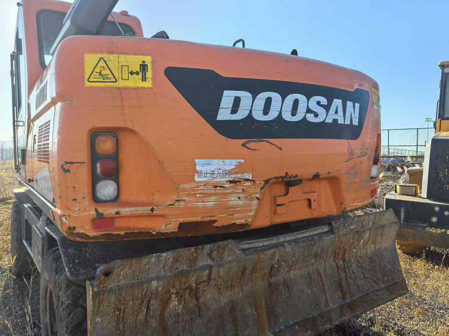 Used Doosan DX15 Excavator 2022 Model