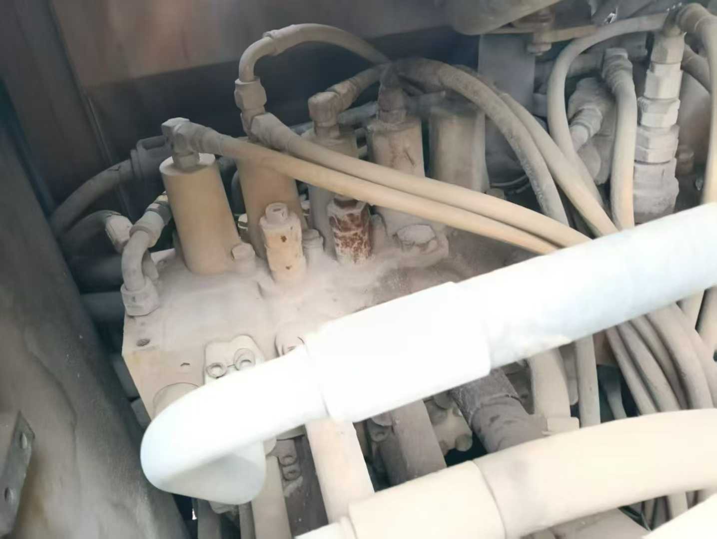 Used Caterpillar 323DL Excavator 2012 Model / 6